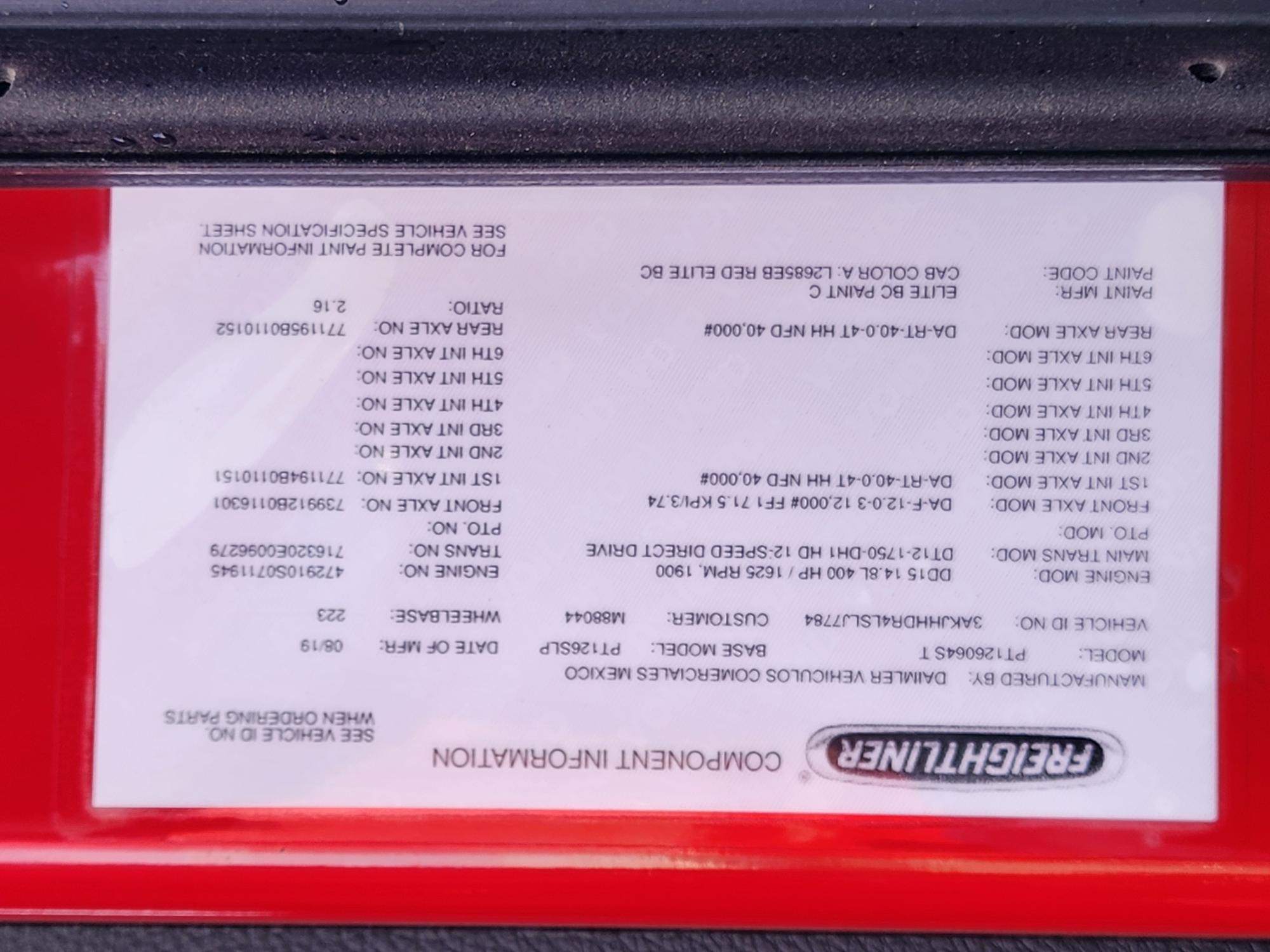 2020 FREIGHTLINER CASCADIA 126SLP - image 23