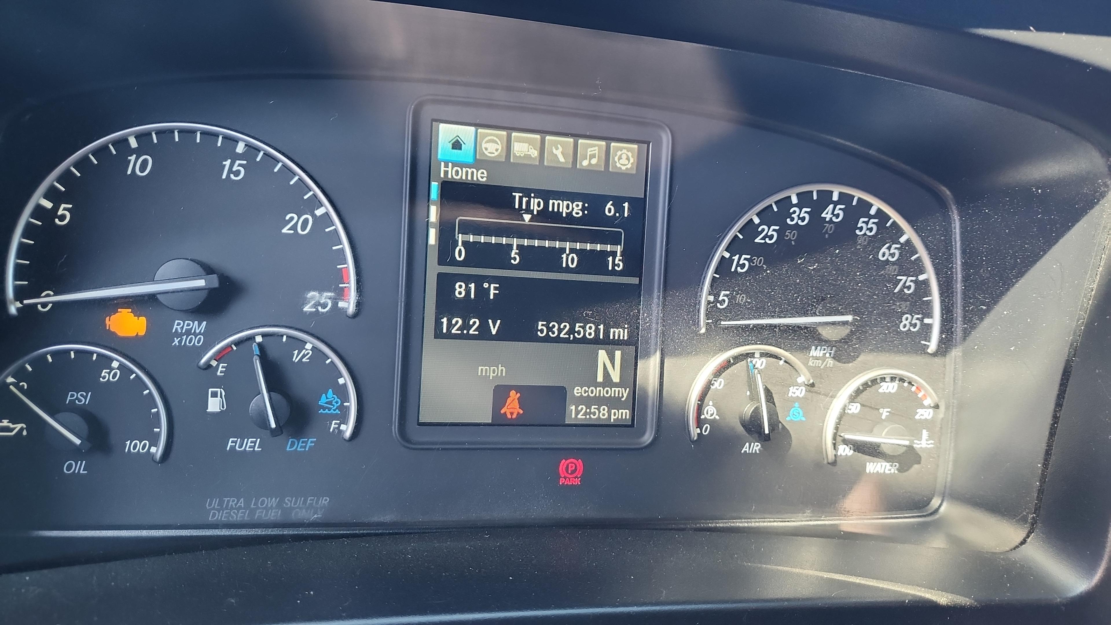 2020 FREIGHTLINER CASCADIA 126SLP - image 14