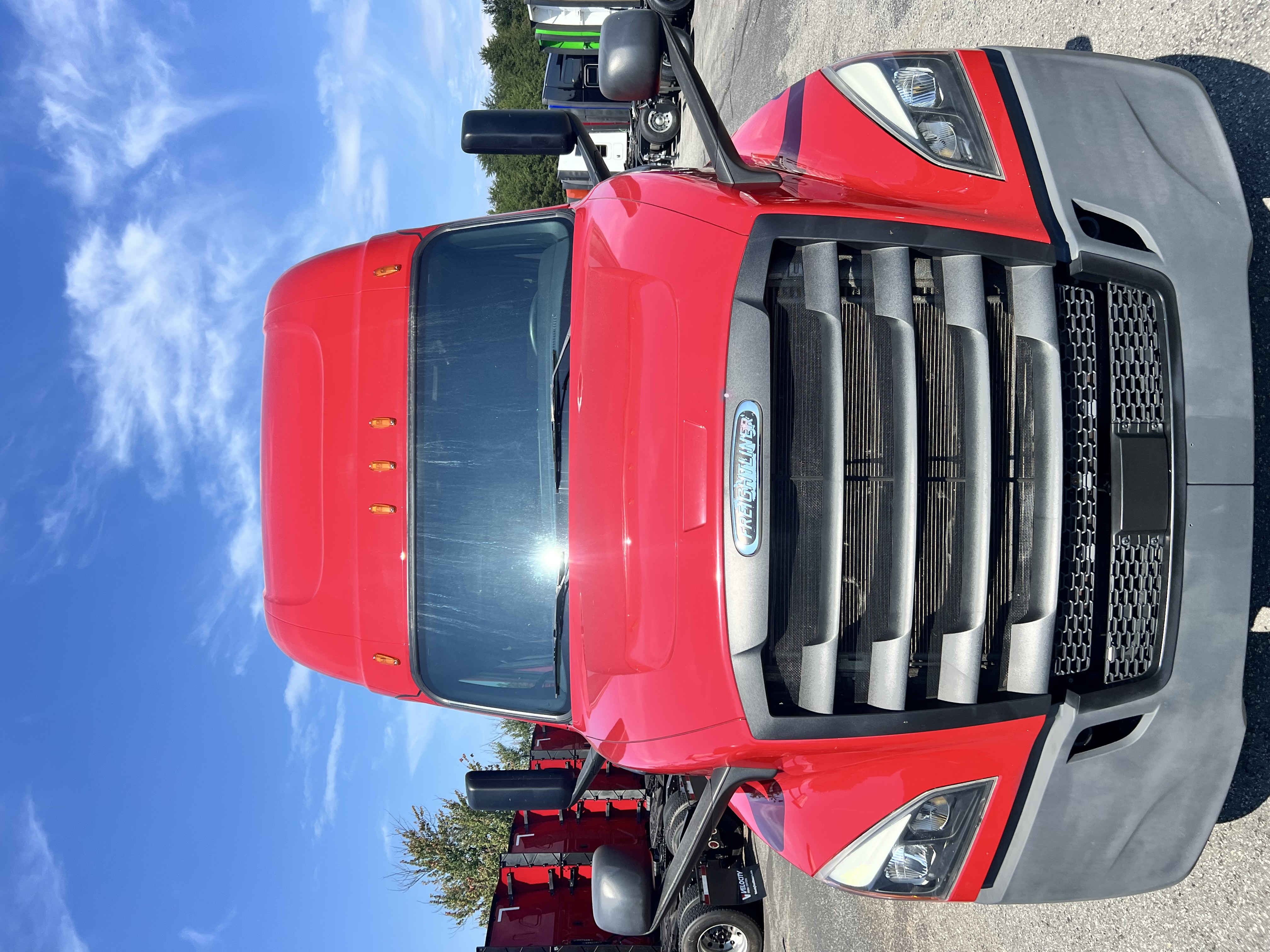 2020 FREIGHTLINER CASCADIA 126SLP - image 6