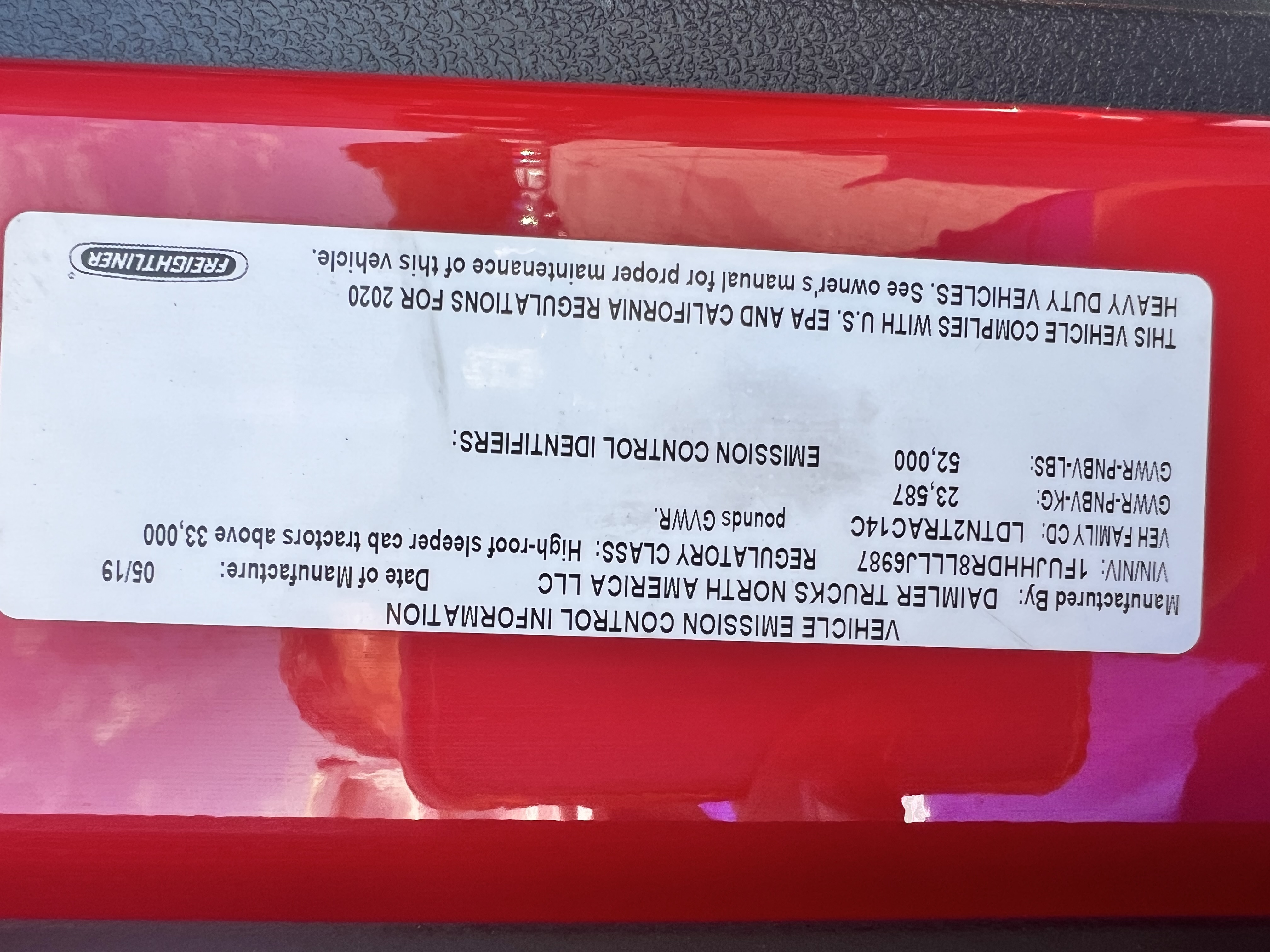 2020 FREIGHTLINER CASCADIA 126SLP - image 20