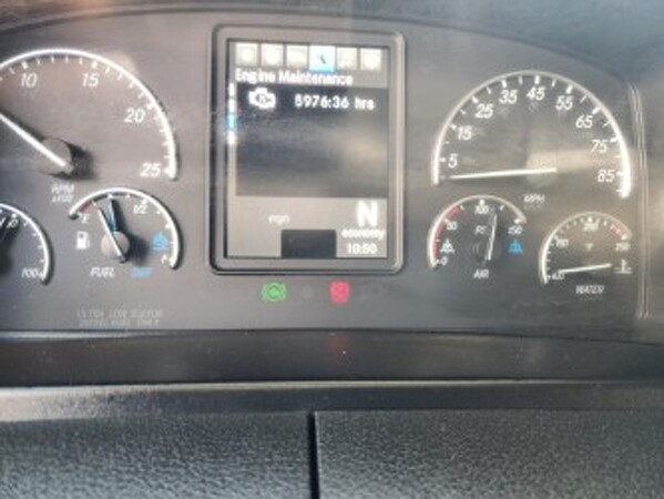 FREIGHTLINER CASCADIA 126SLP 2024