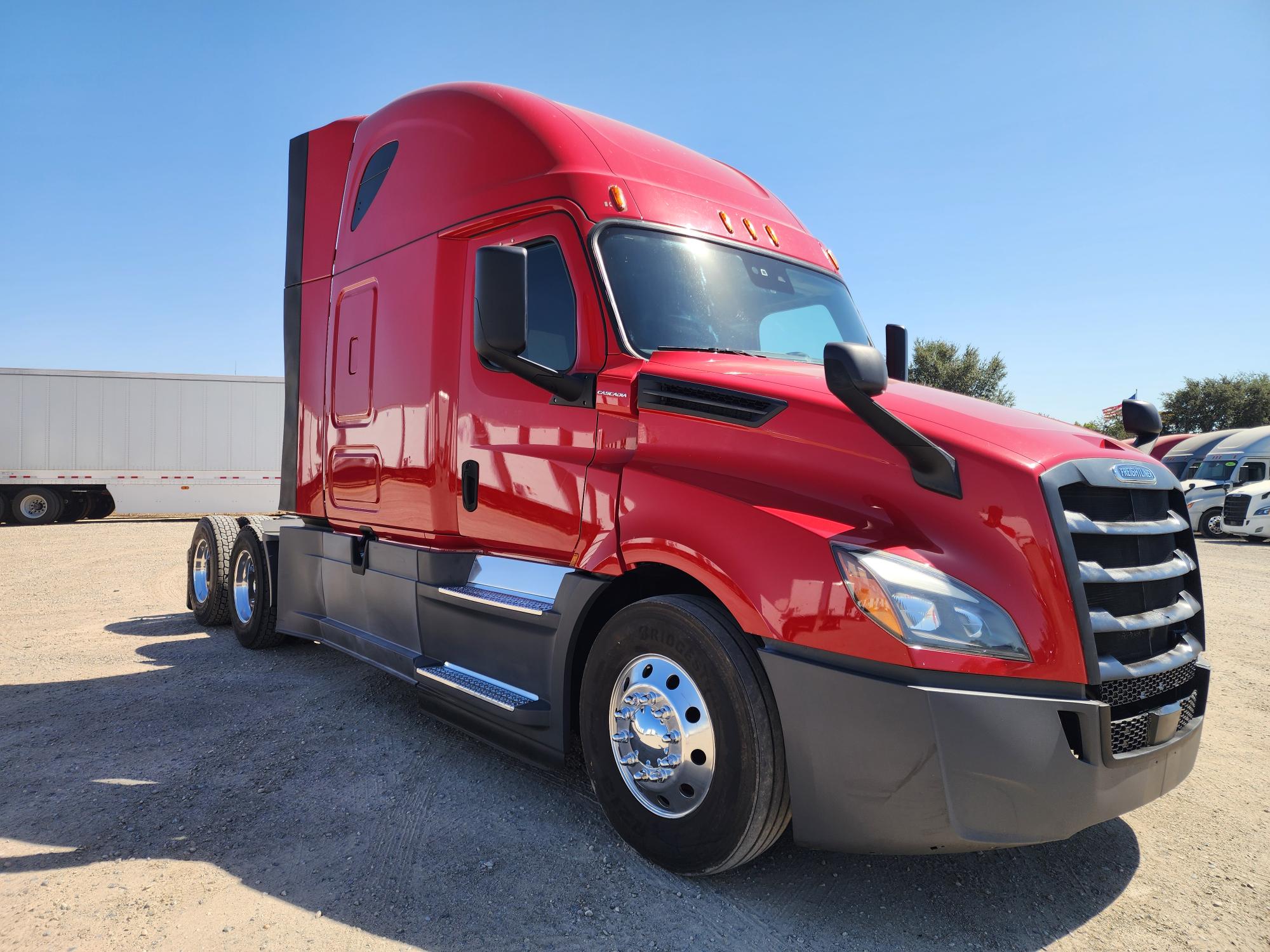 2020 FREIGHTLINER CASCADIA 126SLP - image 8