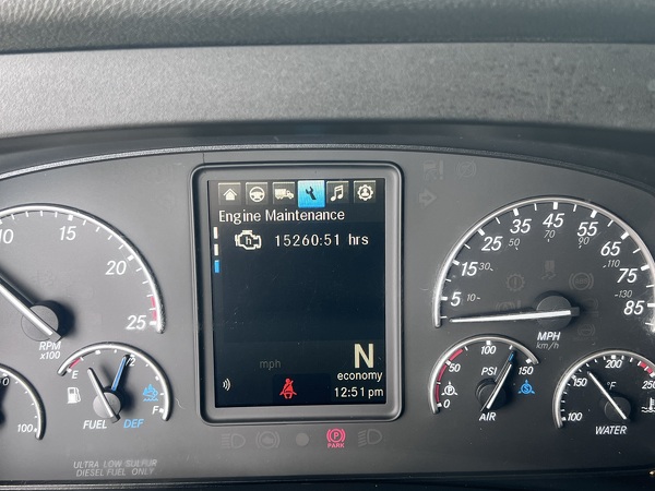 FREIGHTLINER CASCADIA 126SLP 2022