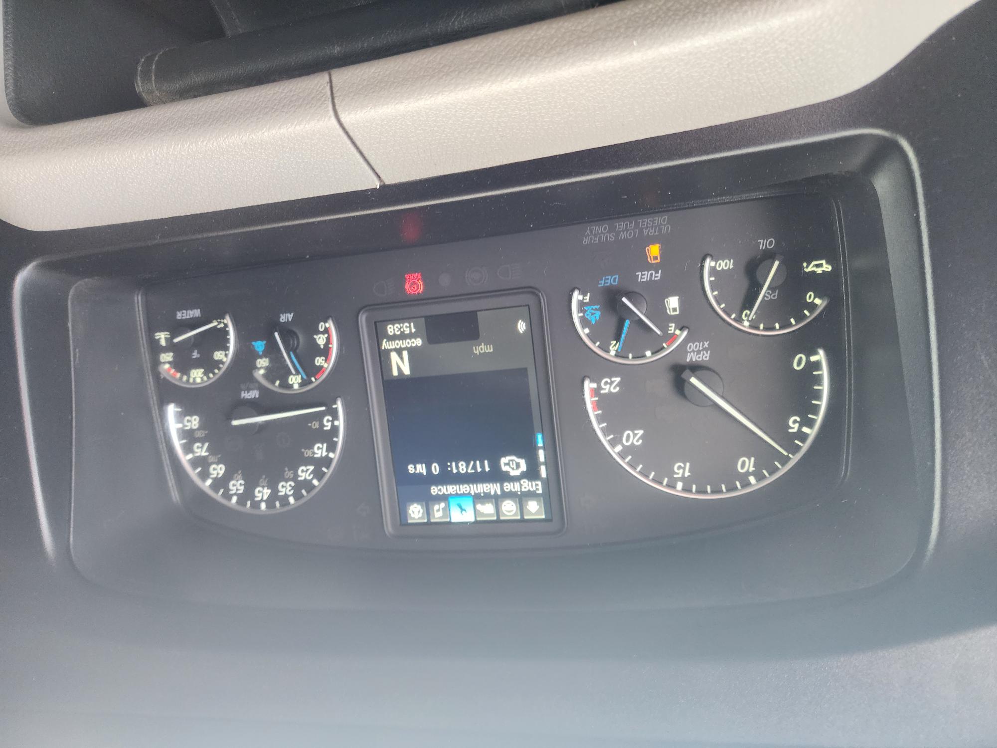 2022 FREIGHTLINER CASCADIA 126SLP - image 14