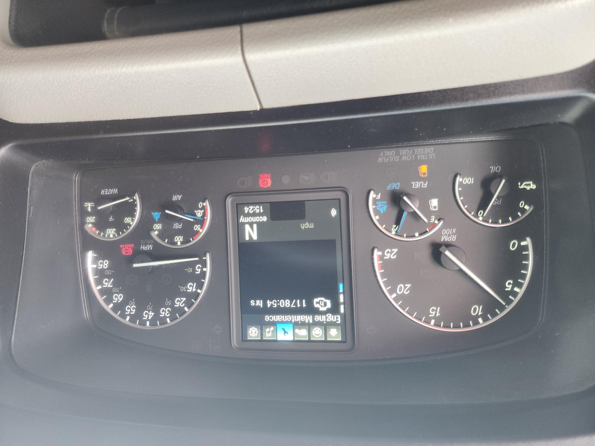 2021 FREIGHTLINER CASCADIA 126SLP - image 14