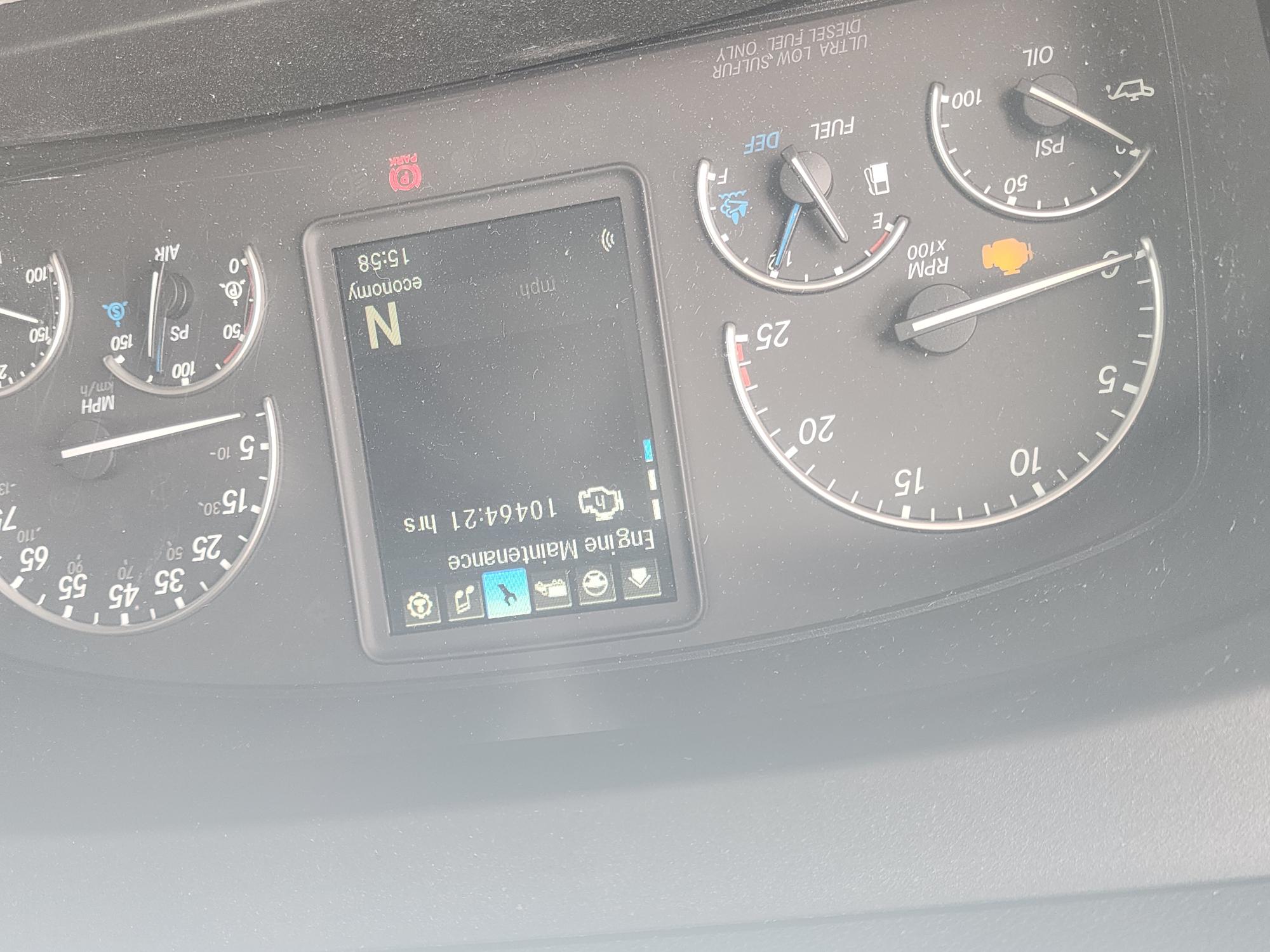 2022 FREIGHTLINER CASCADIA 126SLP - image 15