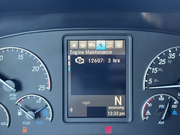 FREIGHTLINER CASCADIA 126SLP 2020