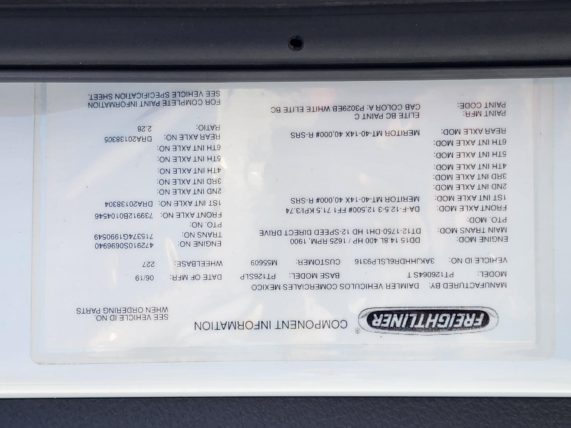 2020 FREIGHTLINER CASCADIA 126SLP - image 21