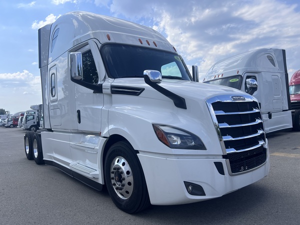 FREIGHTLINER CASCADIA 126SLP 2021