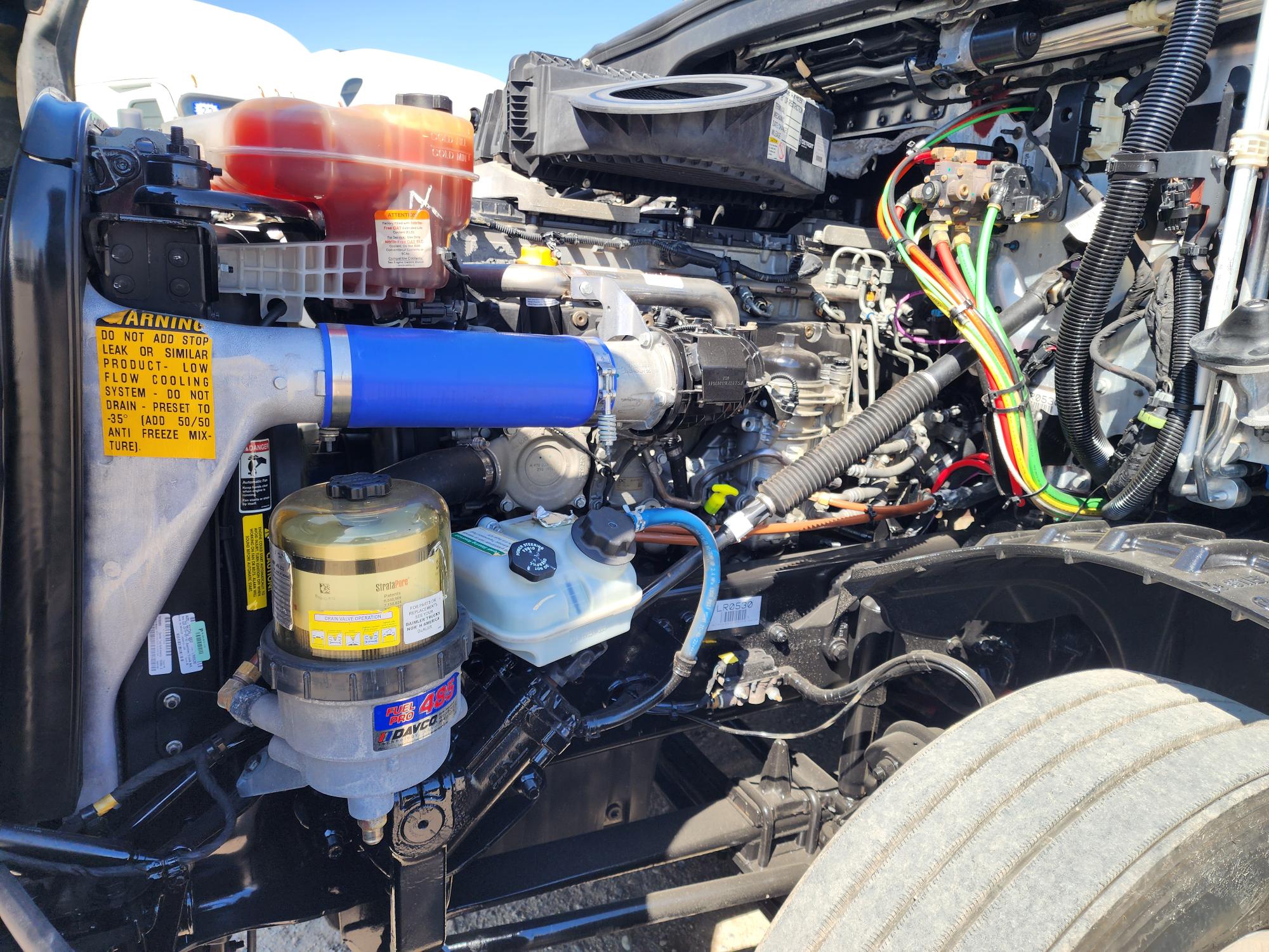 2020 FREIGHTLINER CASCADIA 126SLP - image 9