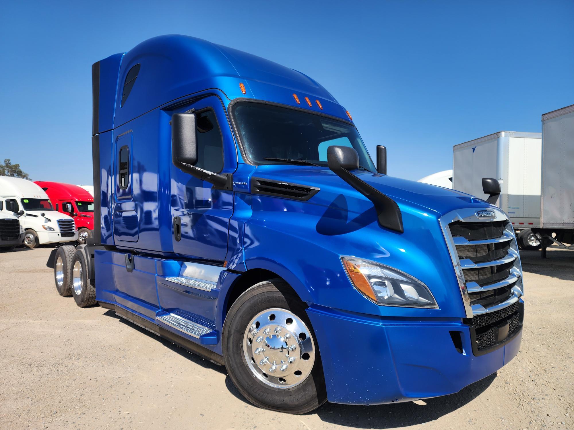 2020 FREIGHTLINER CASCADIA 126SLP - image 8