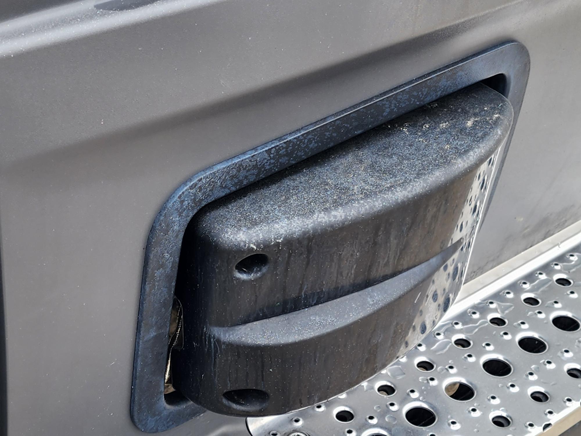 2023 FREIGHTLINER CASCADIA 126SLP - image 10