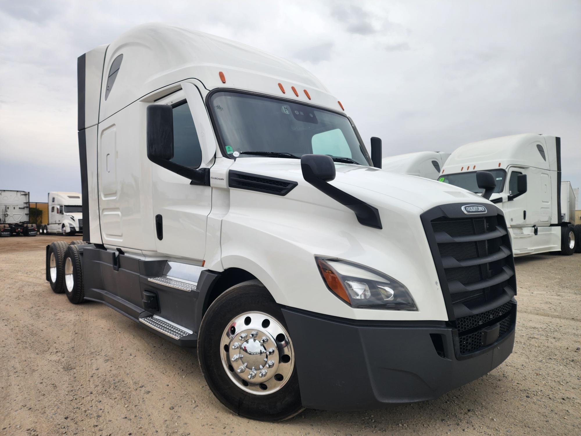 2023 FREIGHTLINER CASCADIA 126SLP - image 8