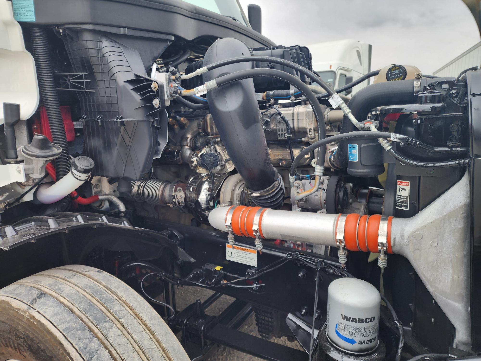 2023 FREIGHTLINER CASCADIA 126SLP - image 12