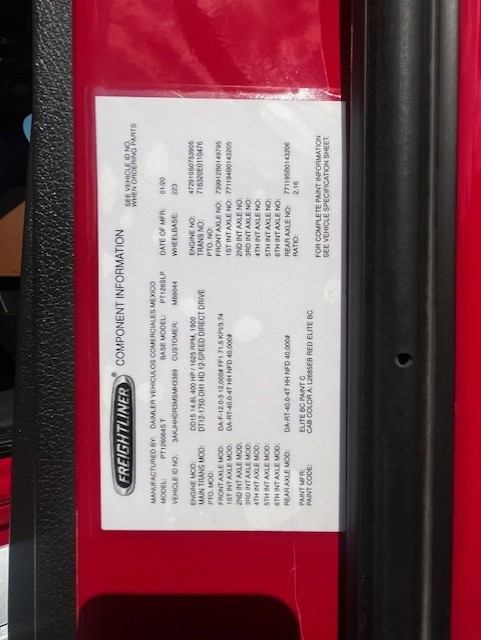 2021 FREIGHTLINER CASCADIA 126SLP - image 21