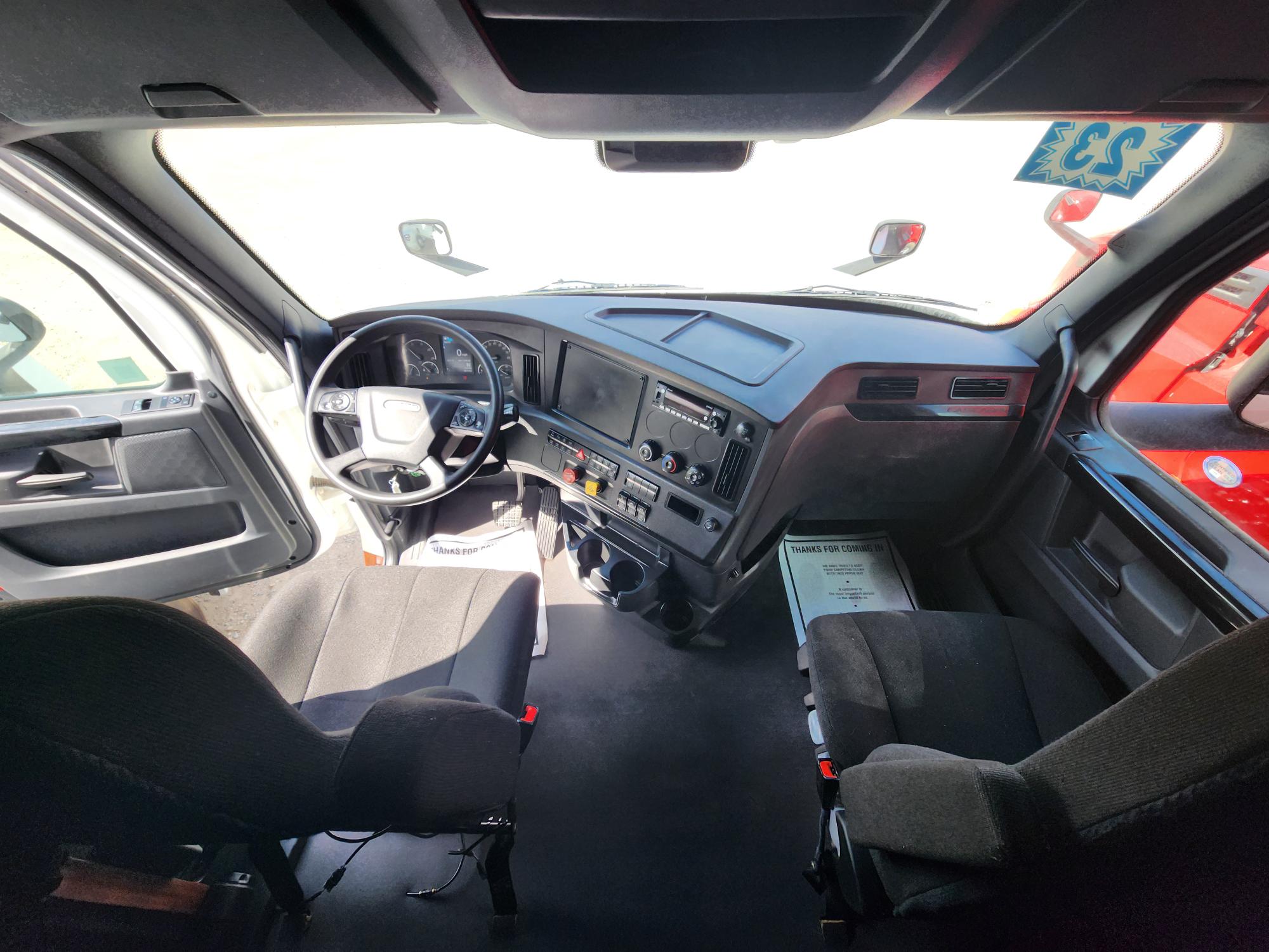 2023 FREIGHTLINER CASCADIA 126SLP - image 20