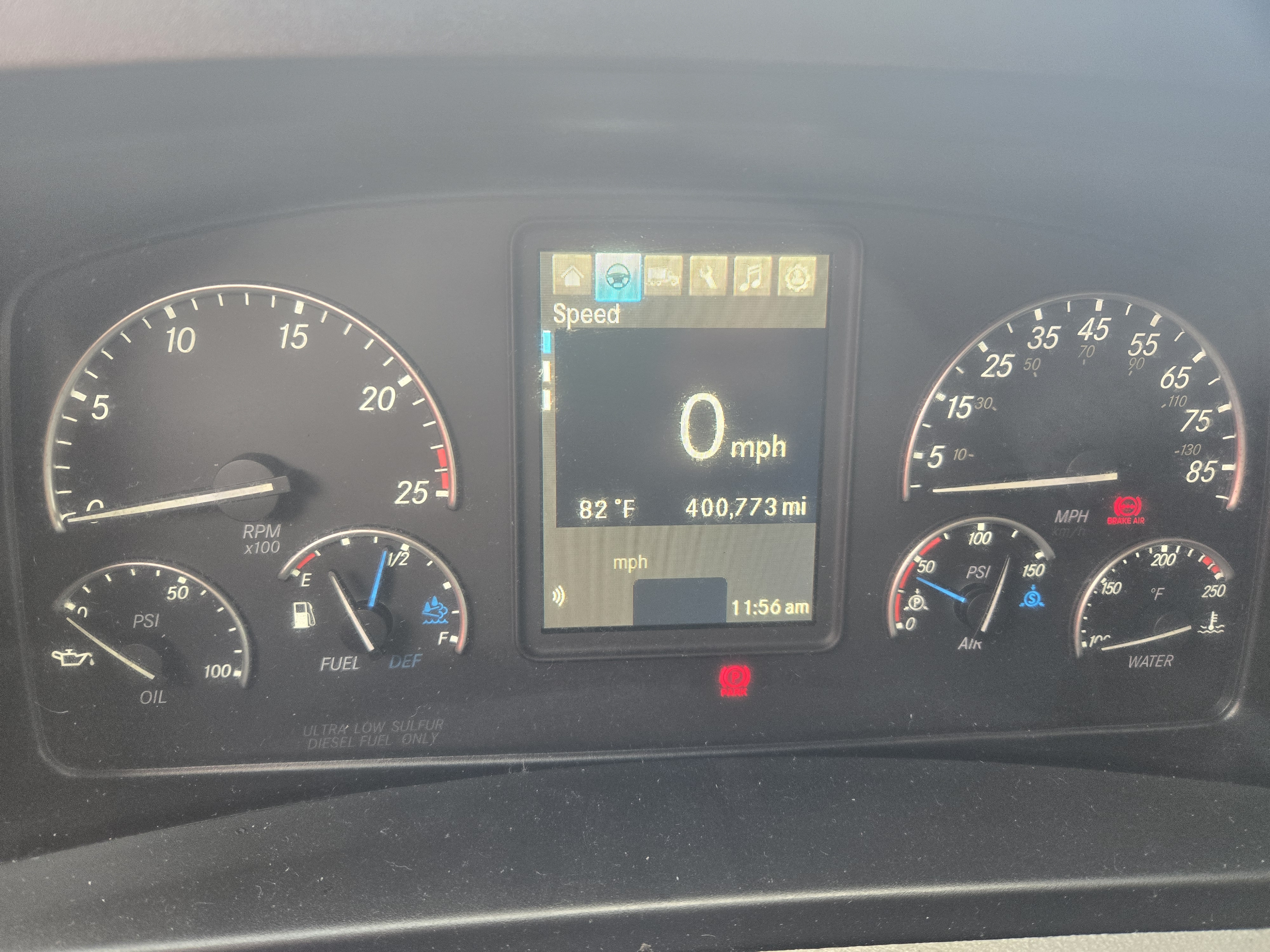 2021 FREIGHTLINER CASCADIA 126SLP - image 15