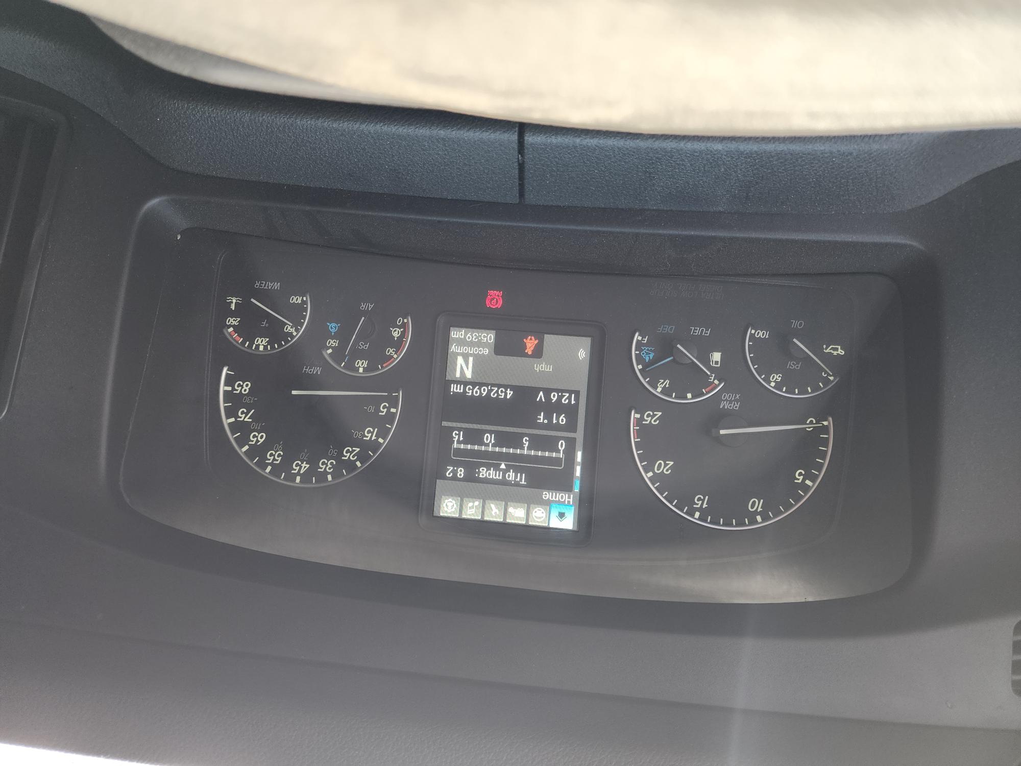 2023 FREIGHTLINER CASCADIA 126SLP - image 15