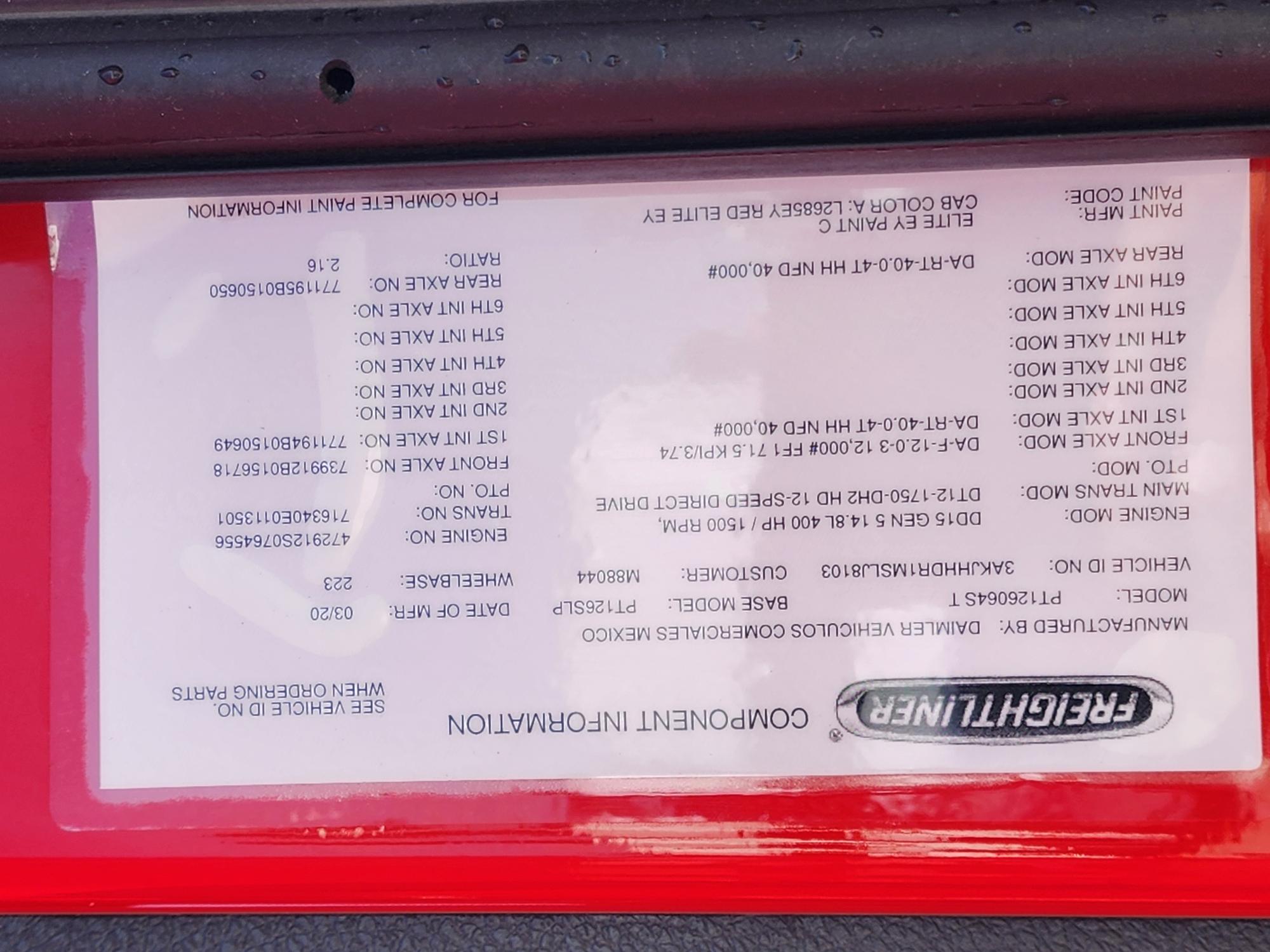 2021 FREIGHTLINER CASCADIA 126SLP - image 20