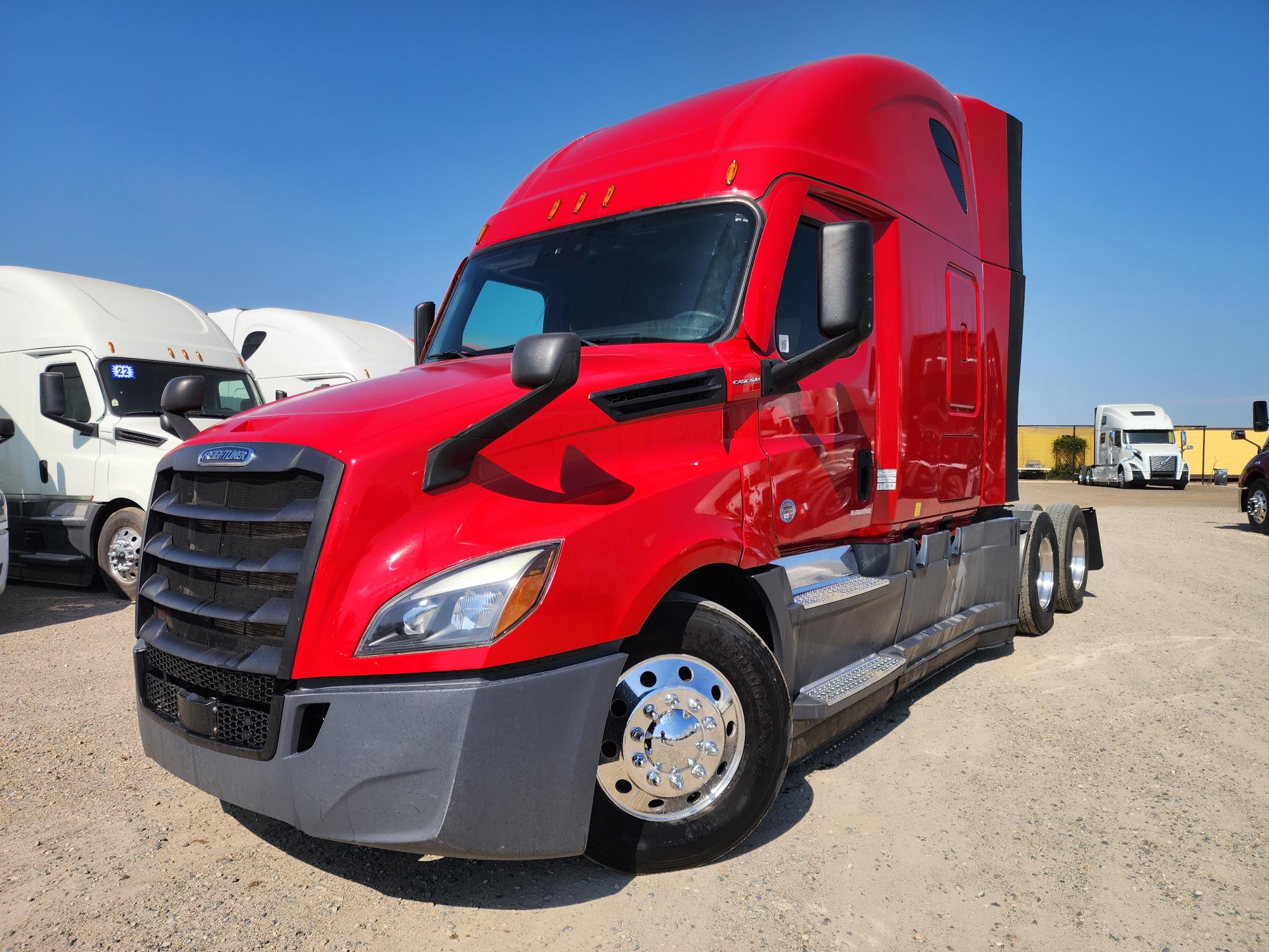 2021 FREIGHTLINER CASCADIA 126SLP - image 1