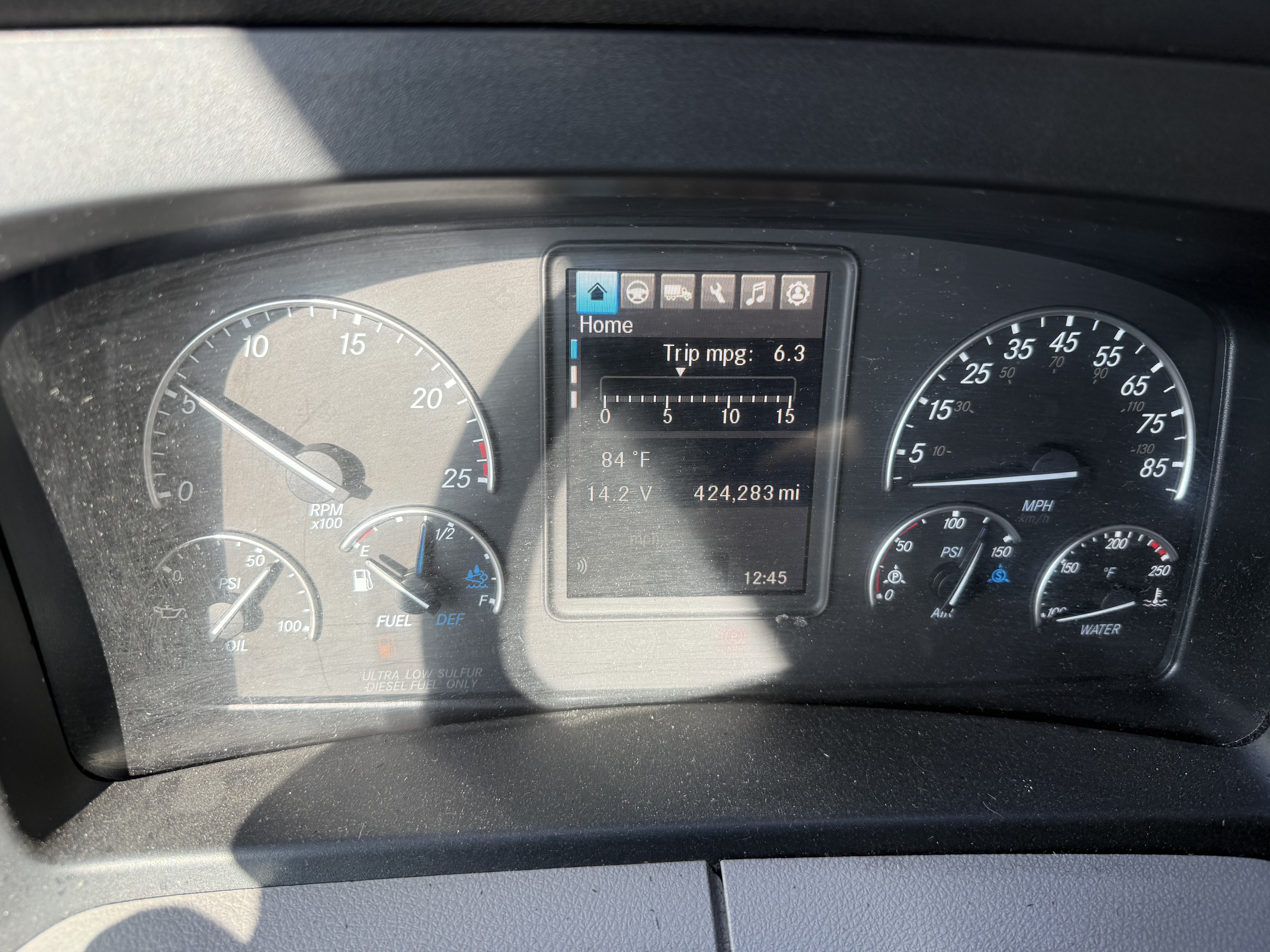 2021 FREIGHTLINER CASCADIA 126SLP - image 17