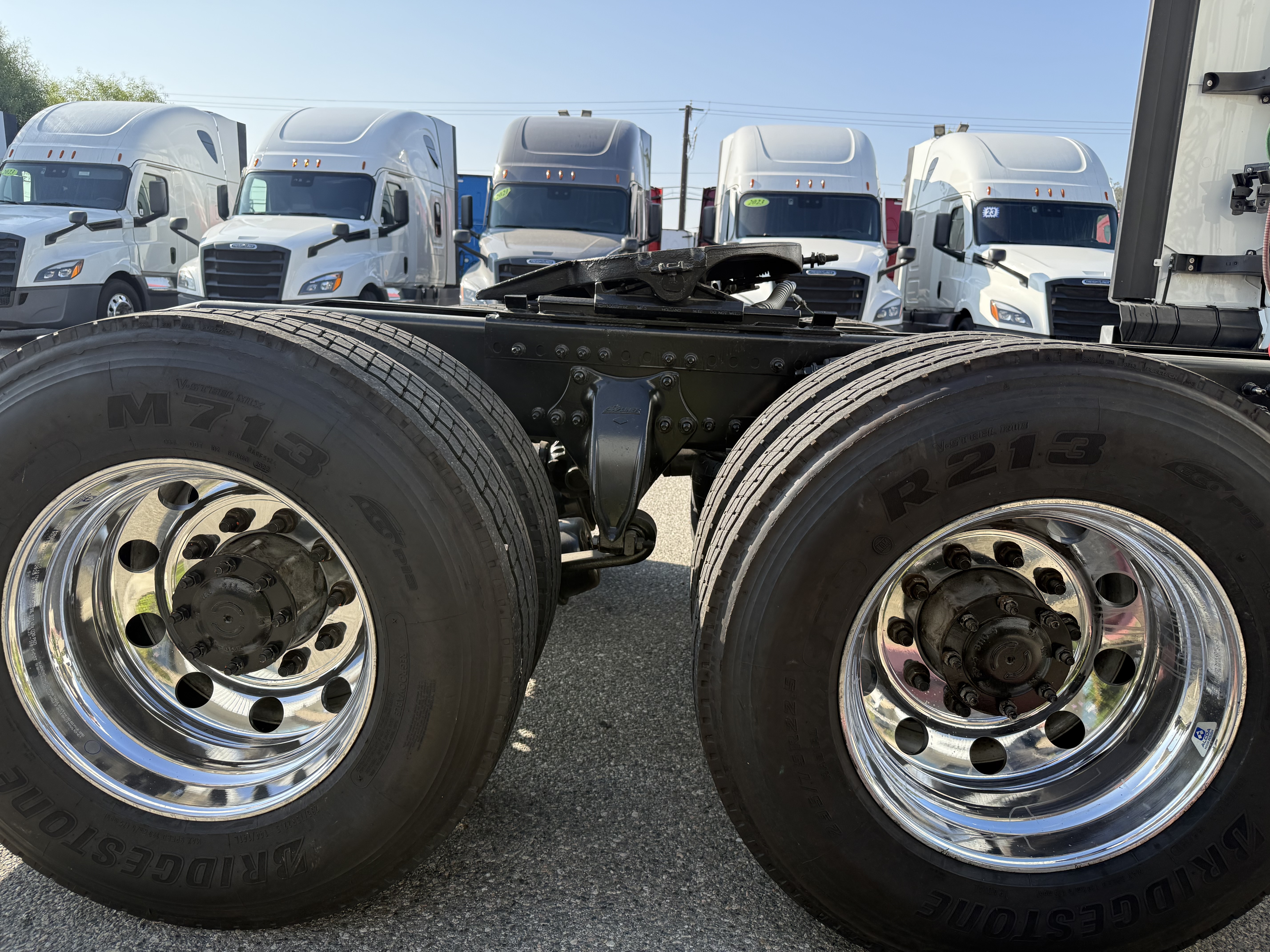 2021 FREIGHTLINER CASCADIA 126SLP - image 9