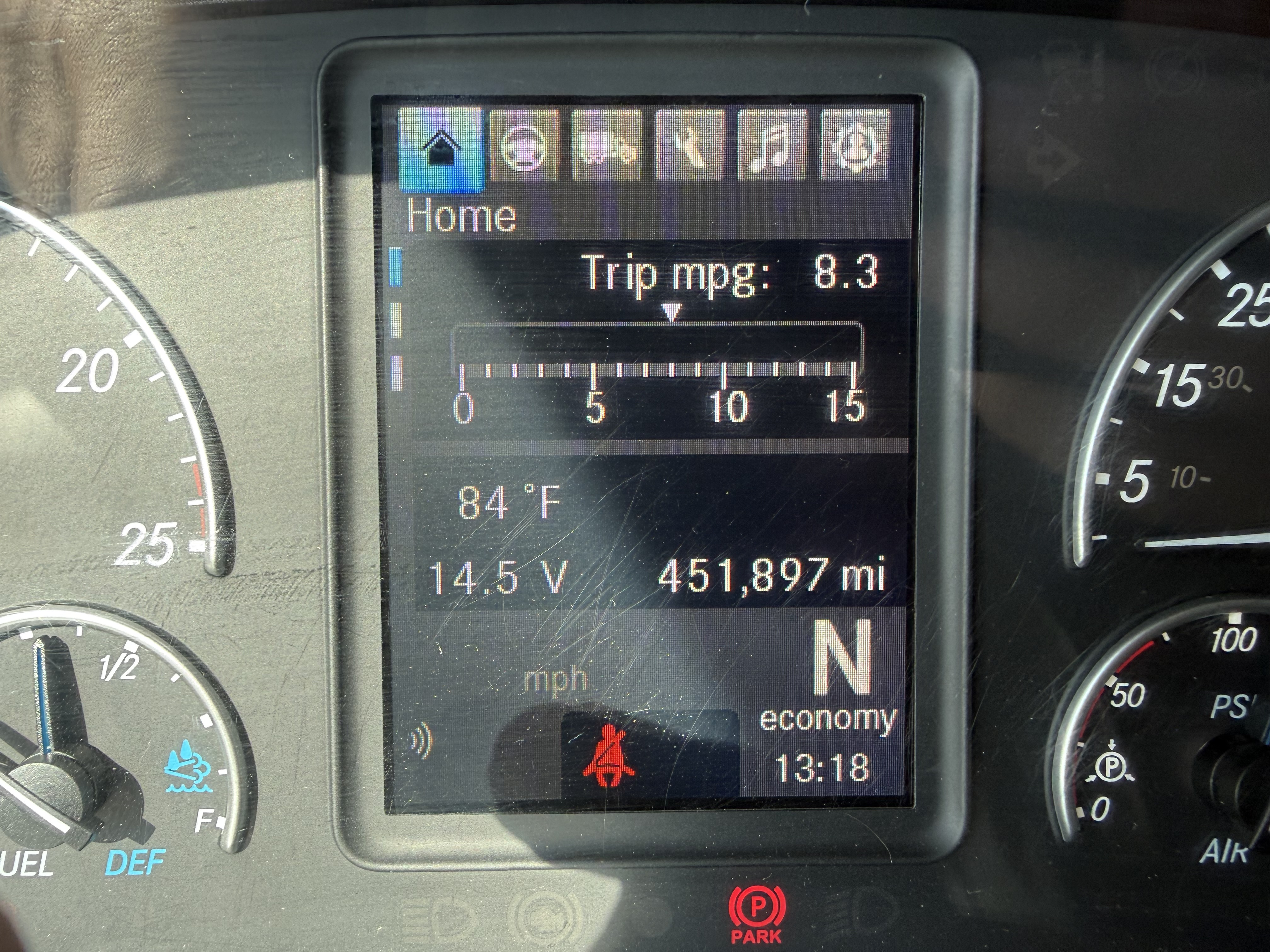 2023 FREIGHTLINER CASCADIA 126SLP - image 13