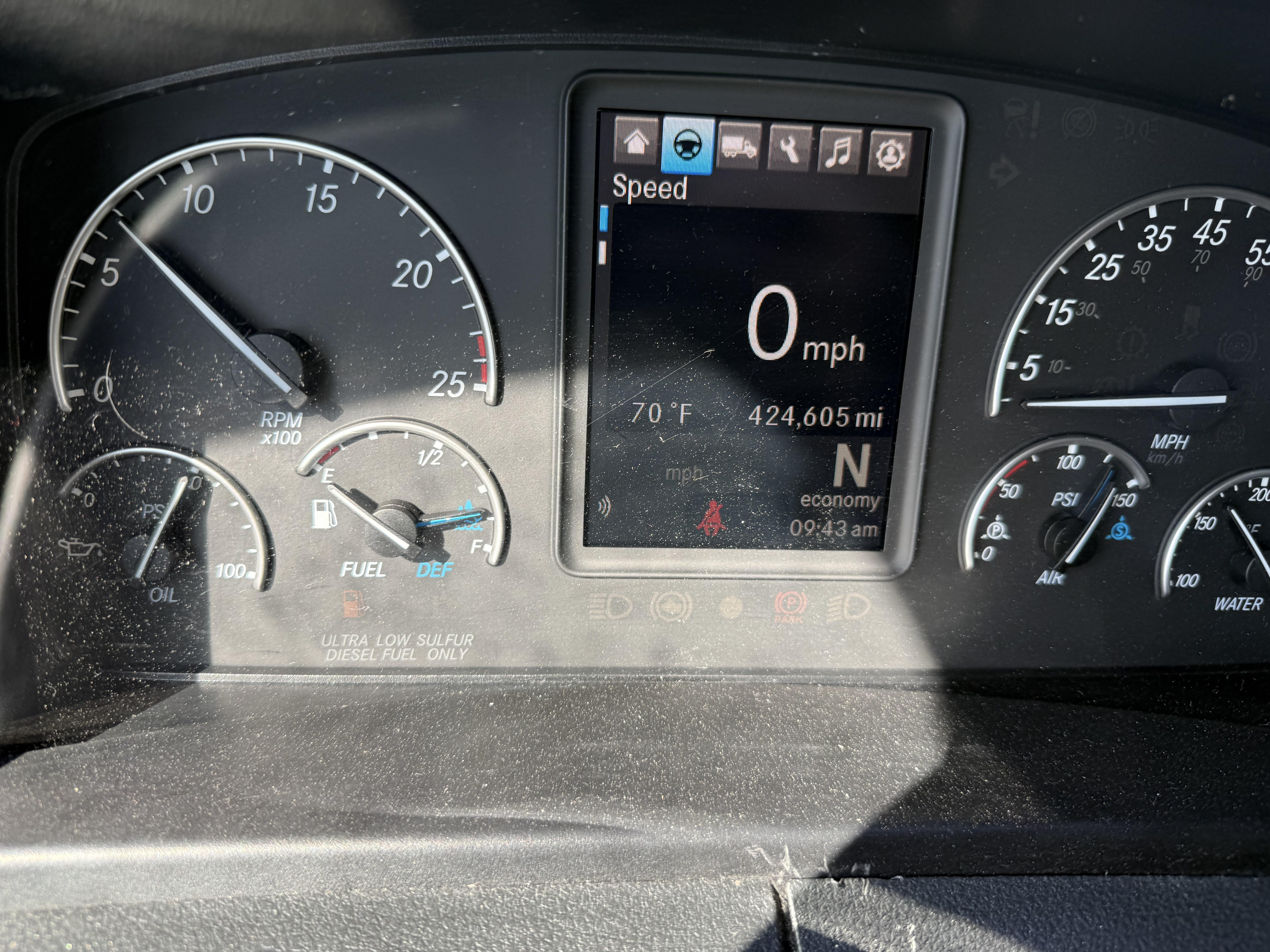 2023 FREIGHTLINER CASCADIA 126SLP - image 16