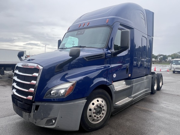 FREIGHTLINER CASCADIA 126SLP 2021