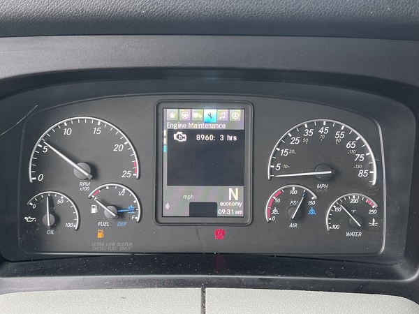FREIGHTLINER CASCADIA 126SLP 2021