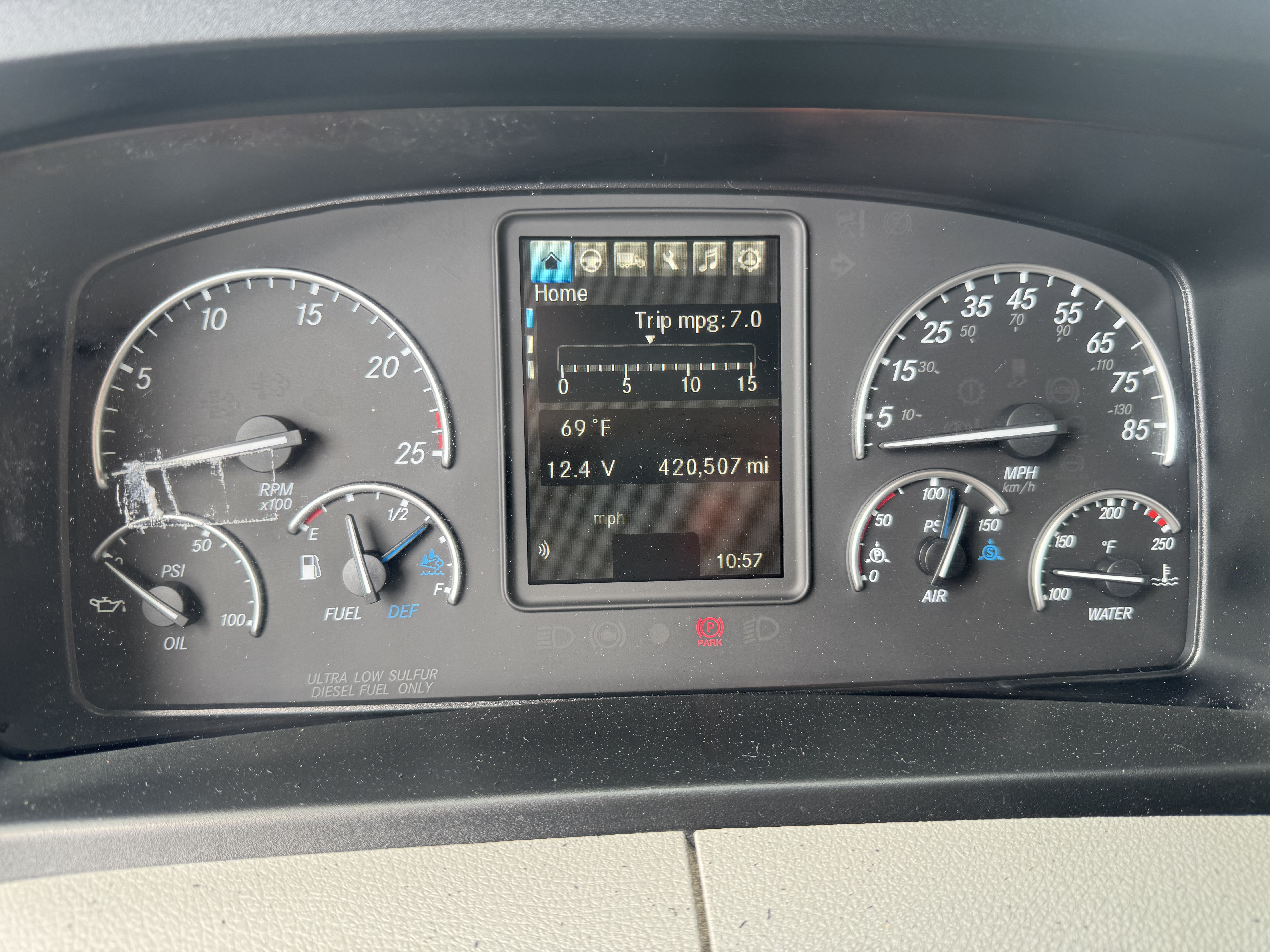 2021 FREIGHTLINER CASCADIA 126SLP - image 14