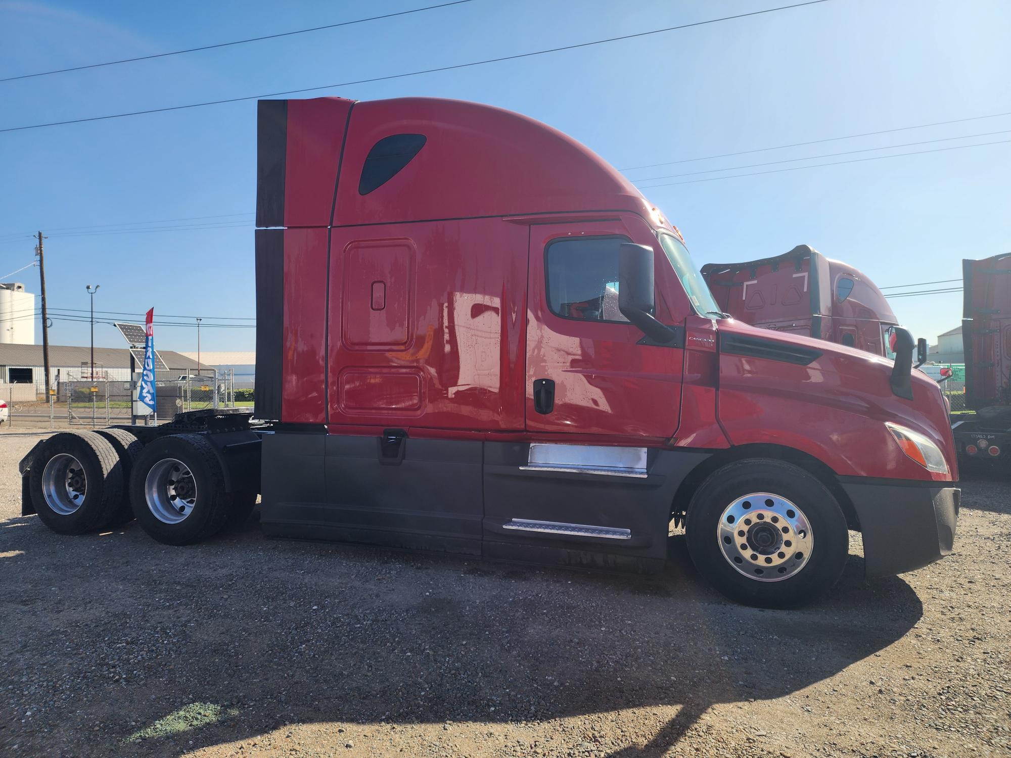 2020 FREIGHTLINER CASCADIA 126SLP - image 7