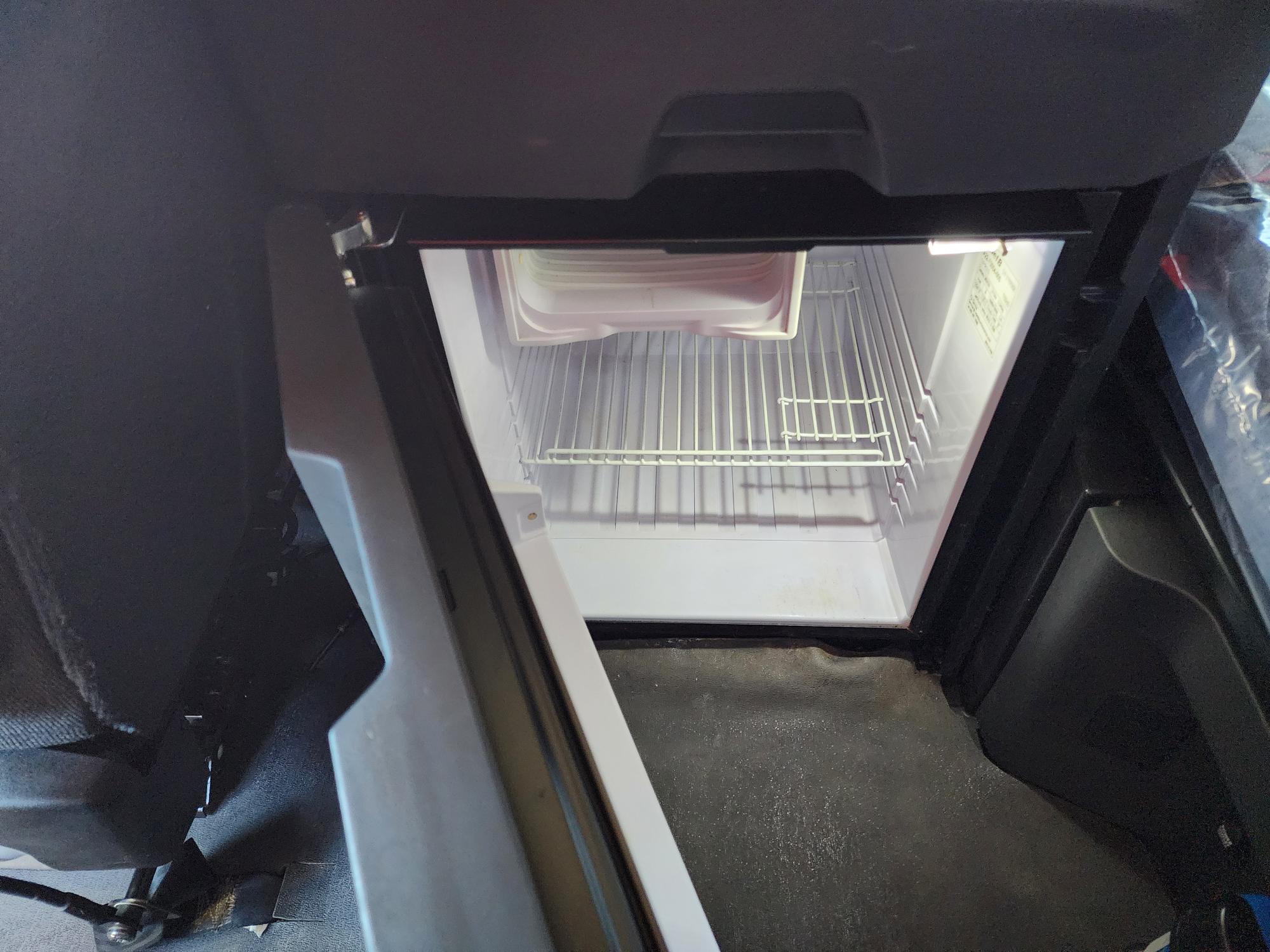 2020 FREIGHTLINER CASCADIA 126SLP - image 21