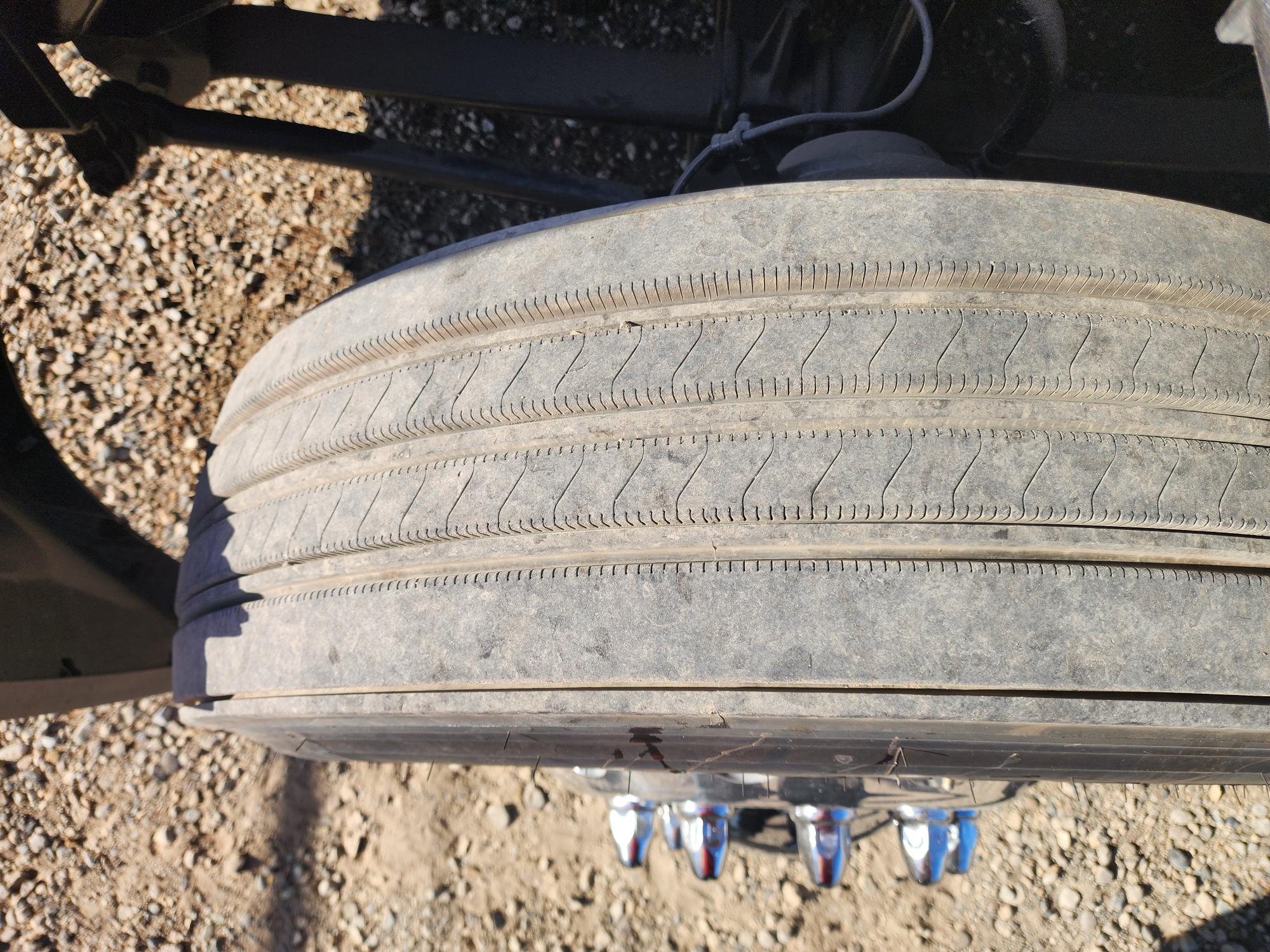 2021 FREIGHTLINER CASCADIA 126SLP - image 12