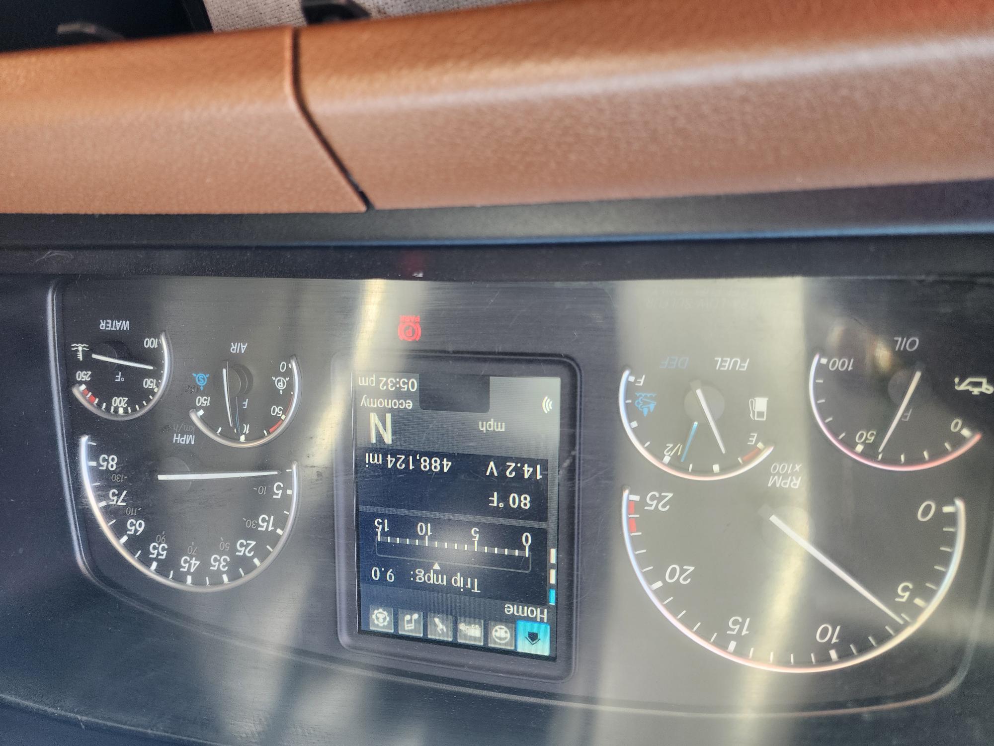 2021 FREIGHTLINER CASCADIA 126SLP - image 15