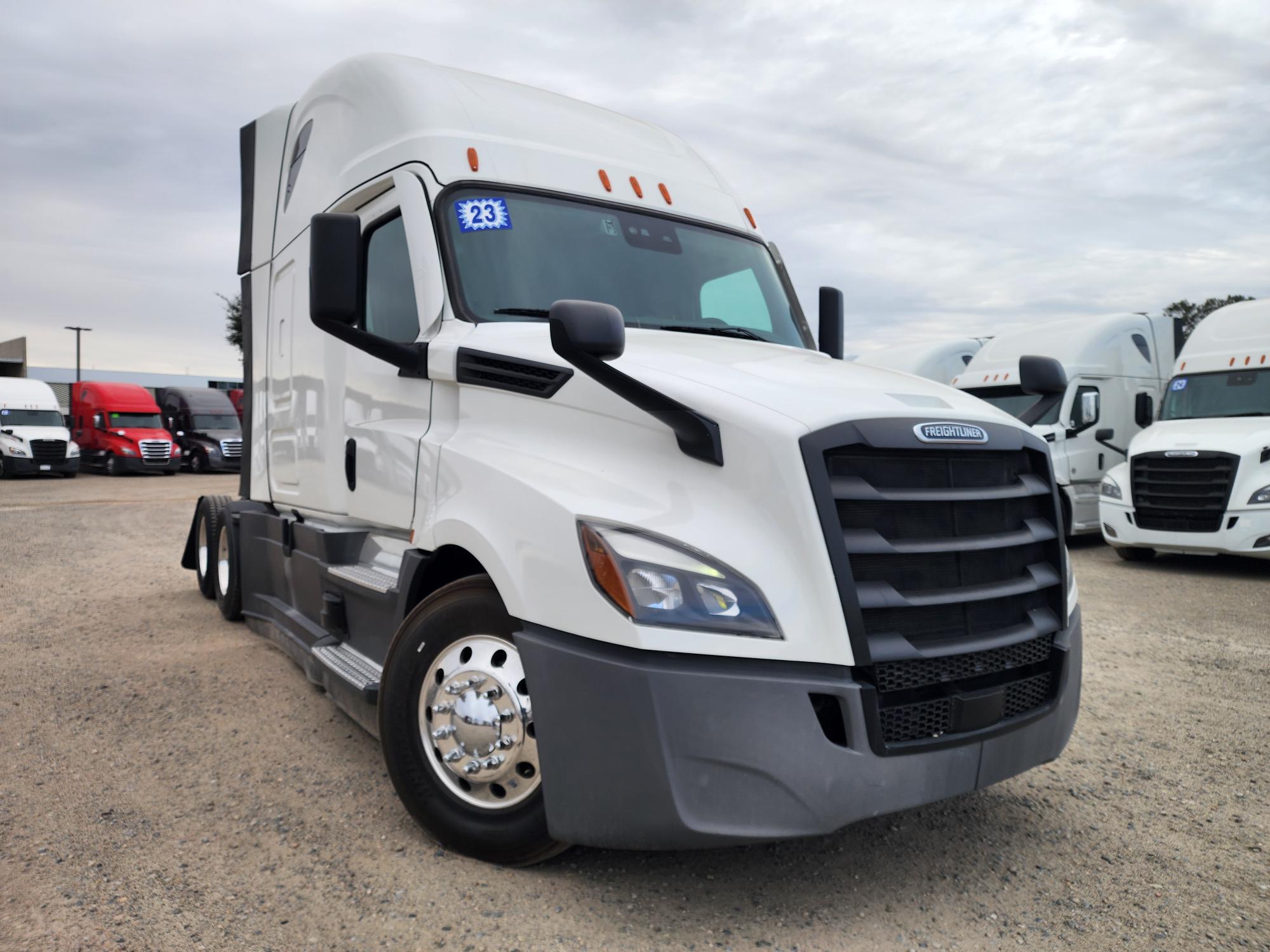 2023 FREIGHTLINER CASCADIA 126SLP - image 8