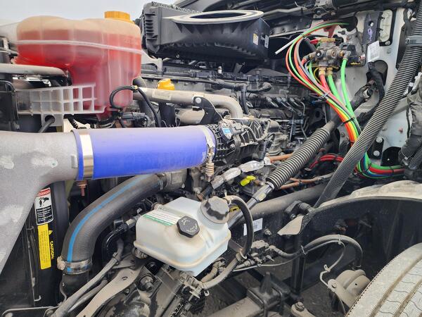 FREIGHTLINER CASCADIA 126SLP 2023