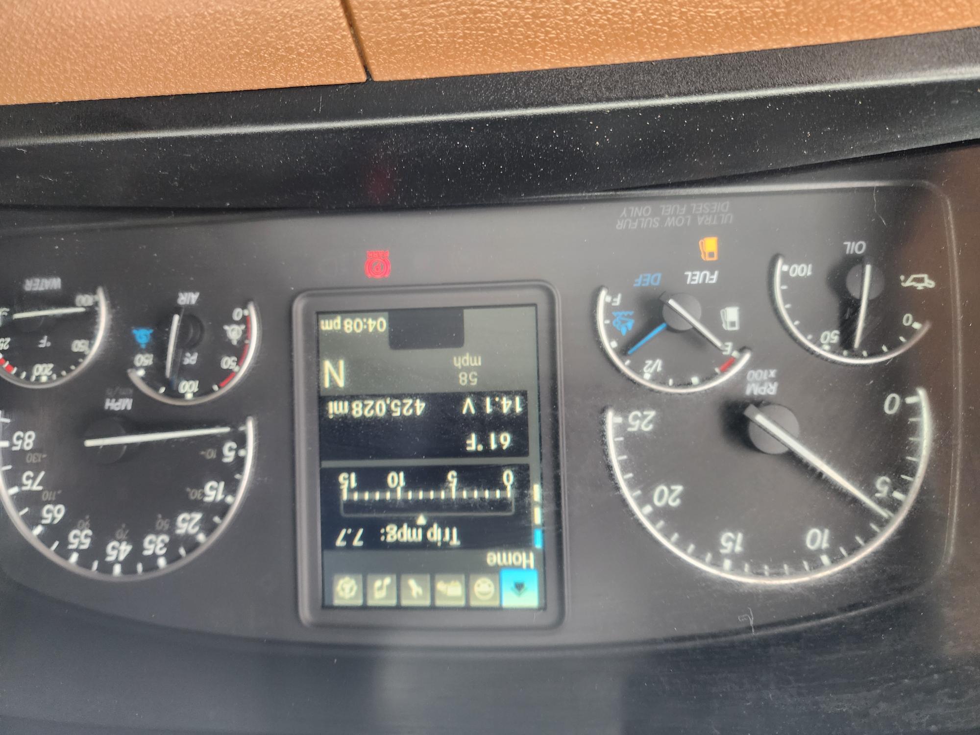 2020 FREIGHTLINER CASCADIA 126SLP - image 15