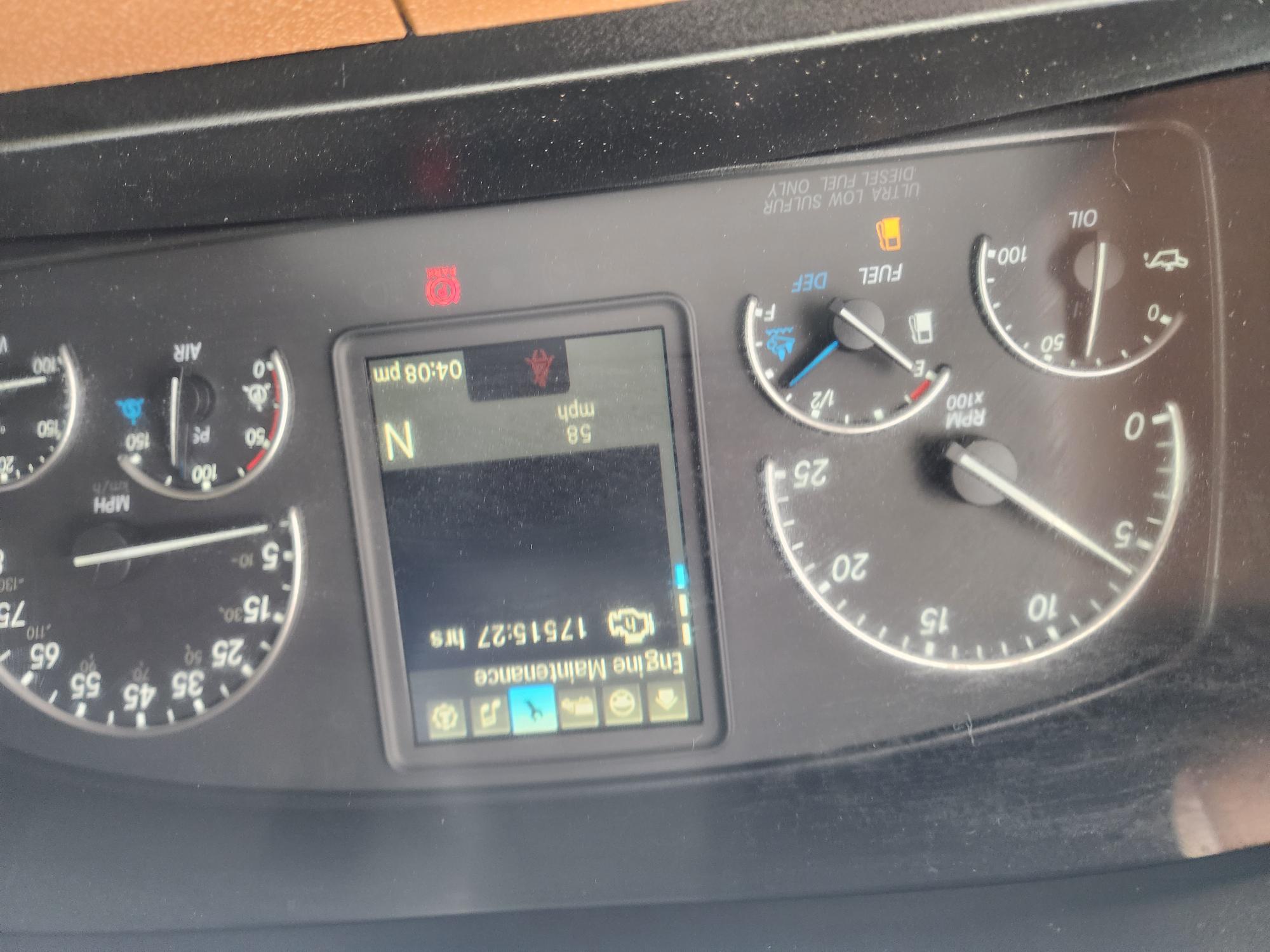 2020 FREIGHTLINER CASCADIA 126SLP - image 14