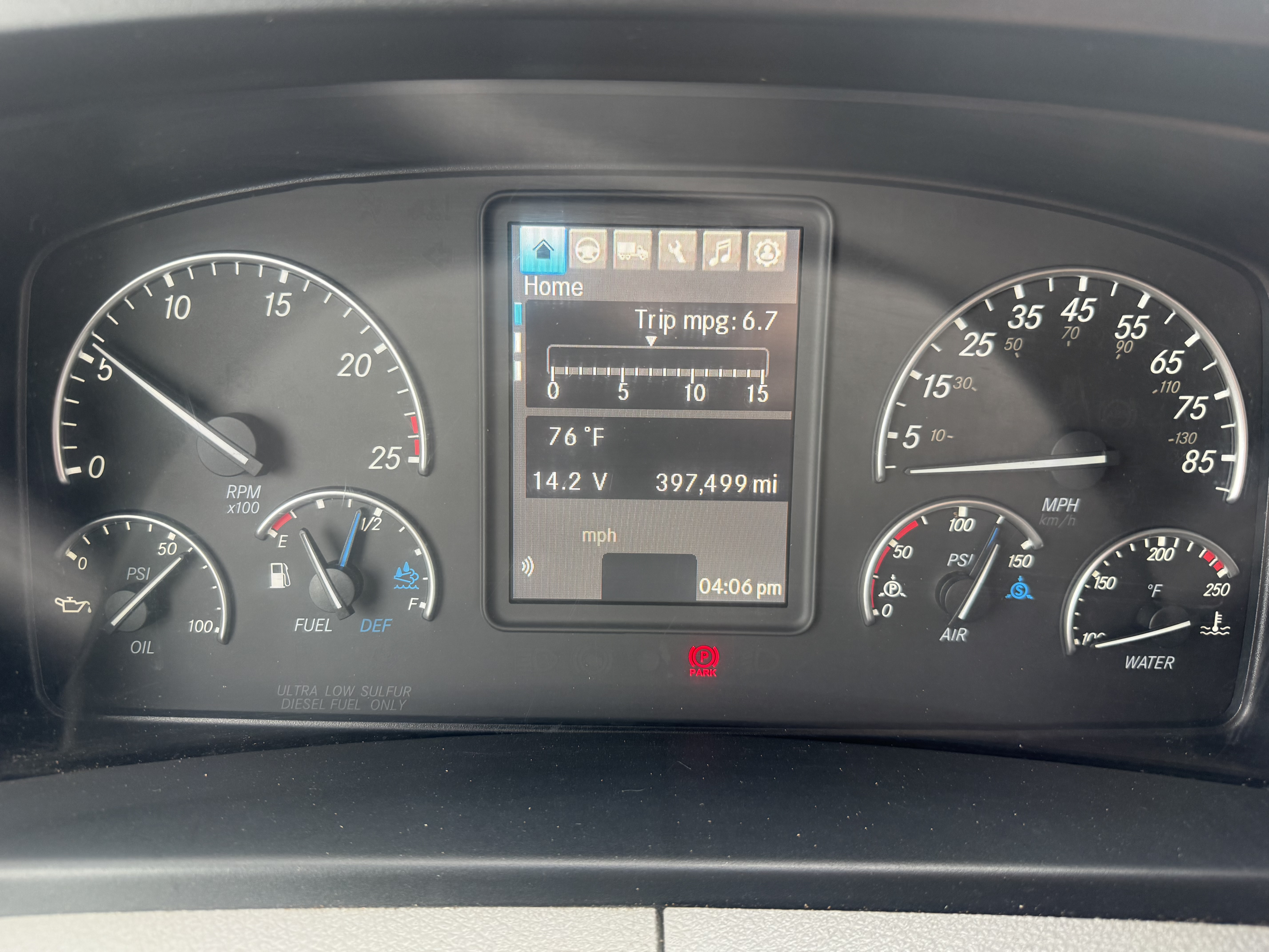 2021 FREIGHTLINER CASCADIA 126SLP - image 15