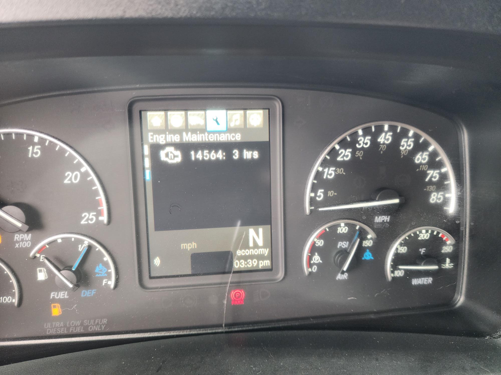 2020 FREIGHTLINER CASCADIA 126SLP - image 13