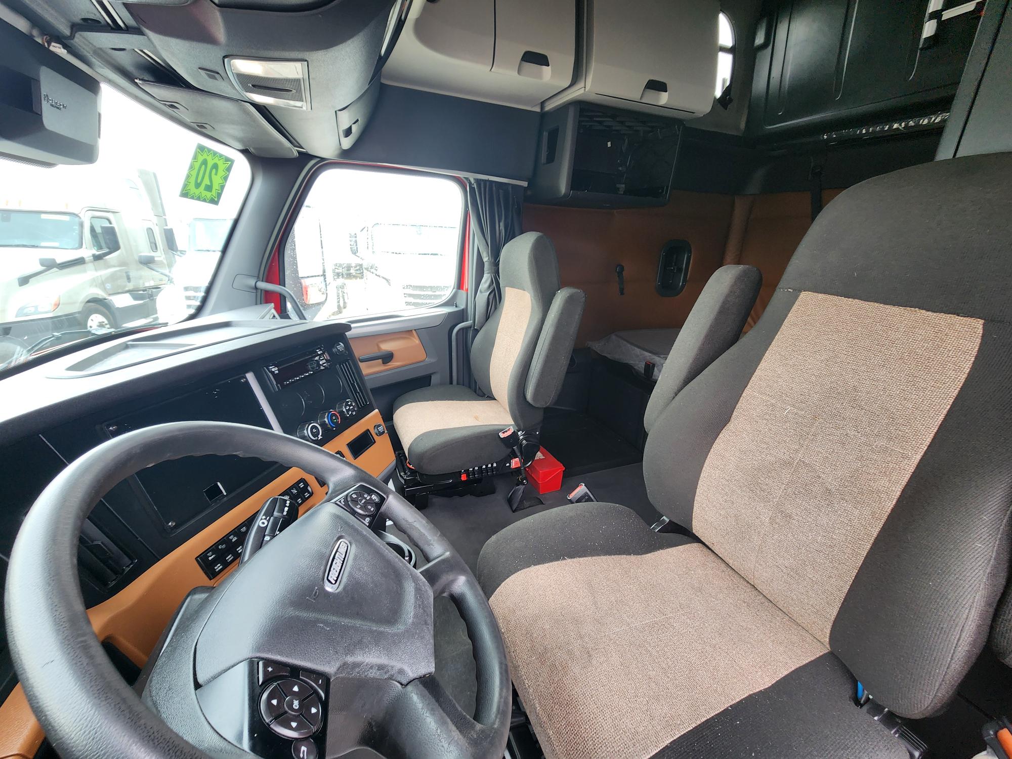 2020 FREIGHTLINER CASCADIA 126SLP - image 15