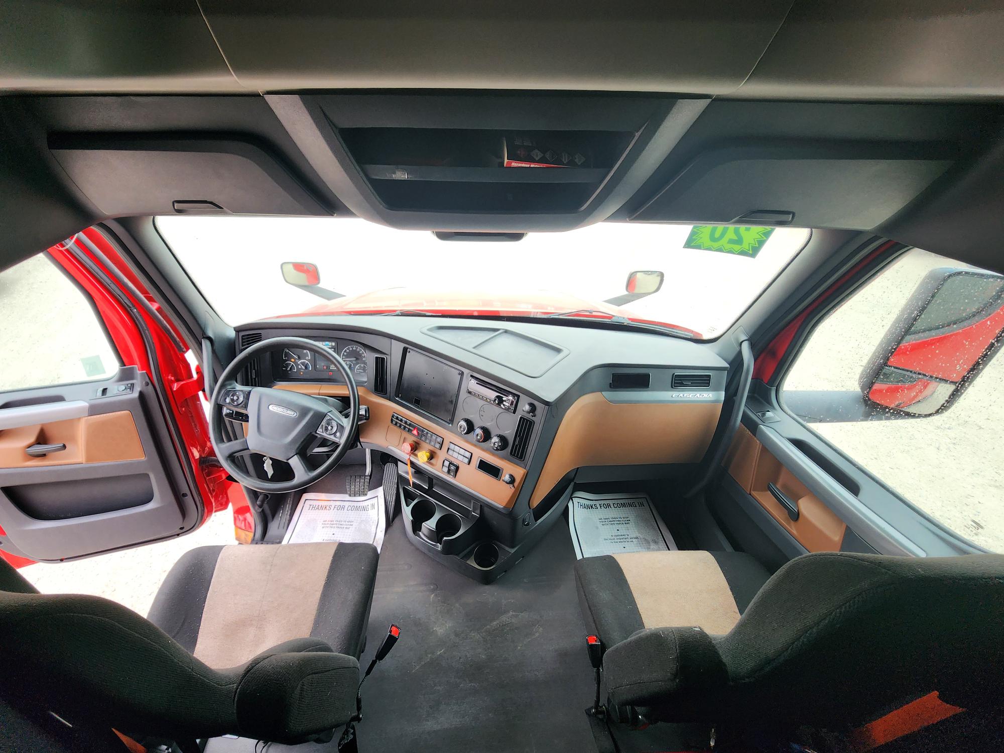 2020 FREIGHTLINER CASCADIA 126SLP - image 20