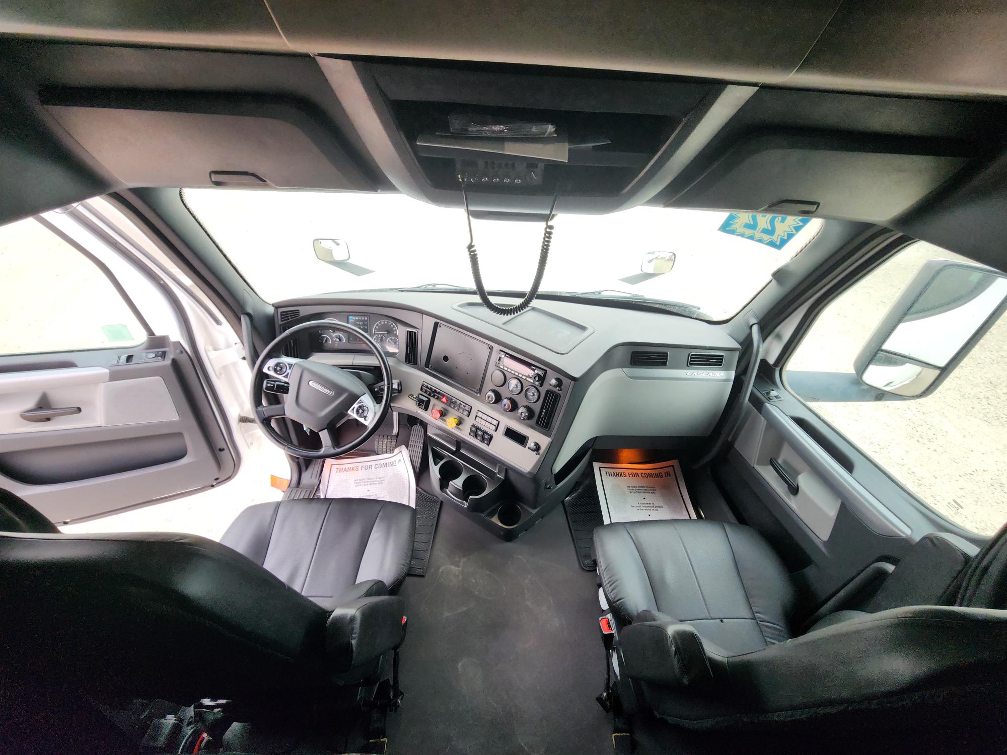 2022 FREIGHTLINER CASCADIA 126SLP - image 21