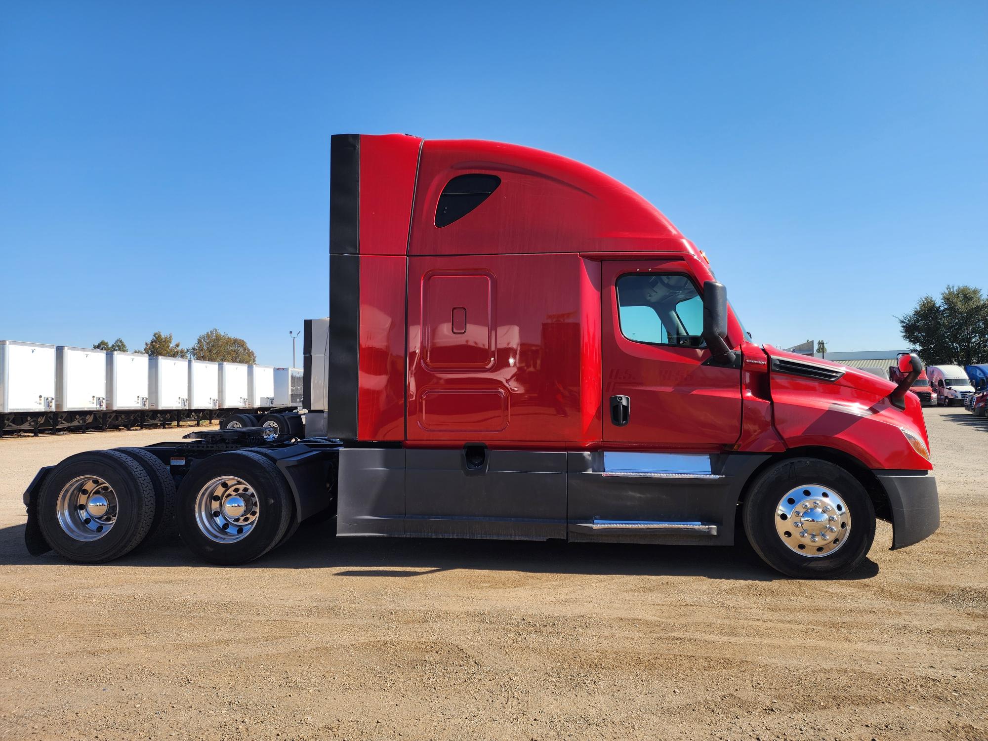 2020 FREIGHTLINER CASCADIA 126SLP - image 7