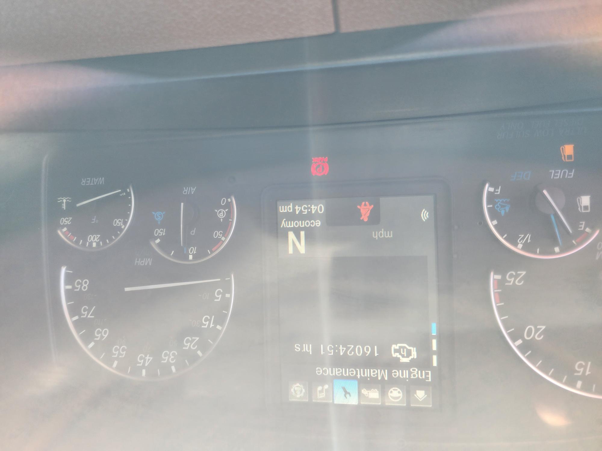 2020 FREIGHTLINER CASCADIA 126SLP - image 18