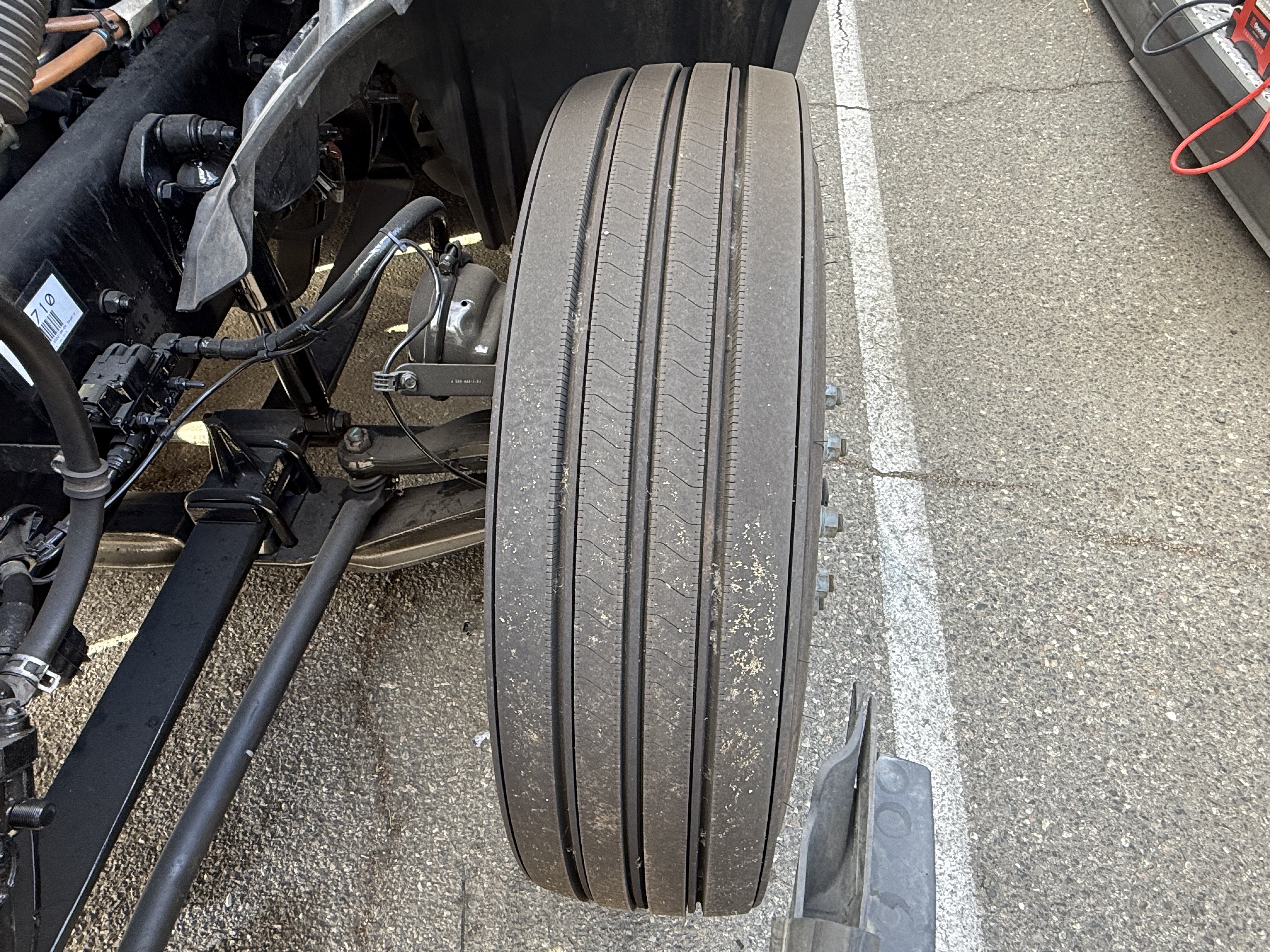 2023 FREIGHTLINER CASCADIA 126SLP - image 14