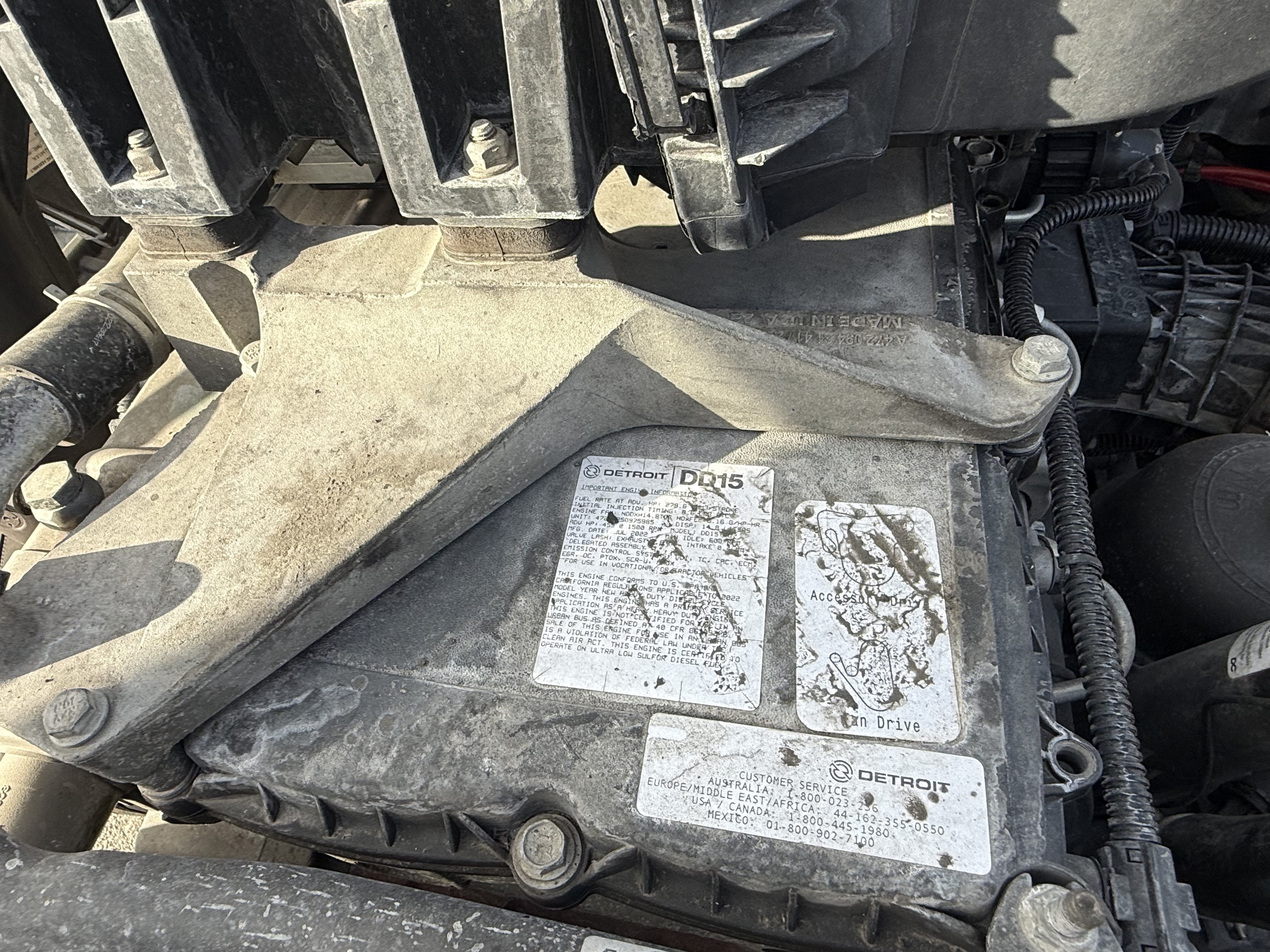 2023 FREIGHTLINER CASCADIA 126SLP - image 12