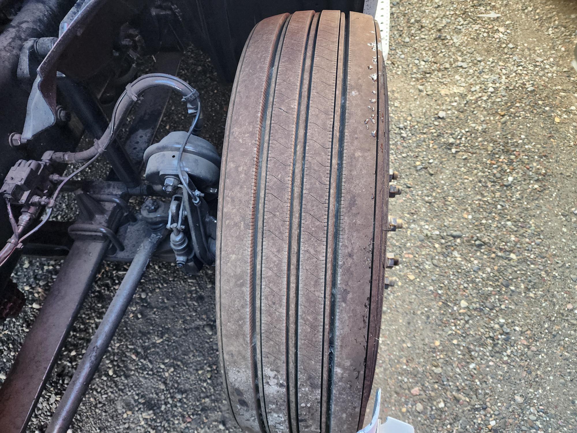 2020 FREIGHTLINER CASCADIA 126SLP - image 13