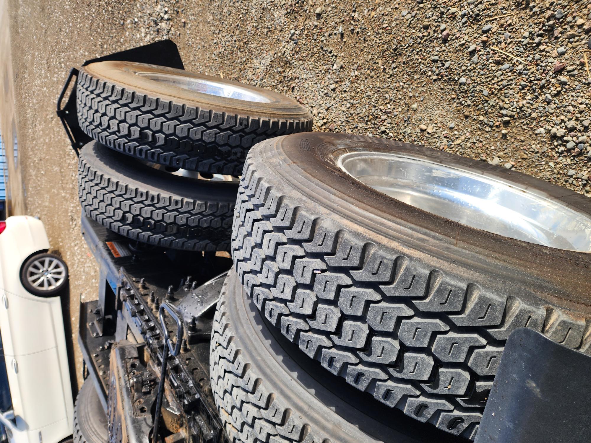 2020 FREIGHTLINER CASCADIA 126SLP - image 5